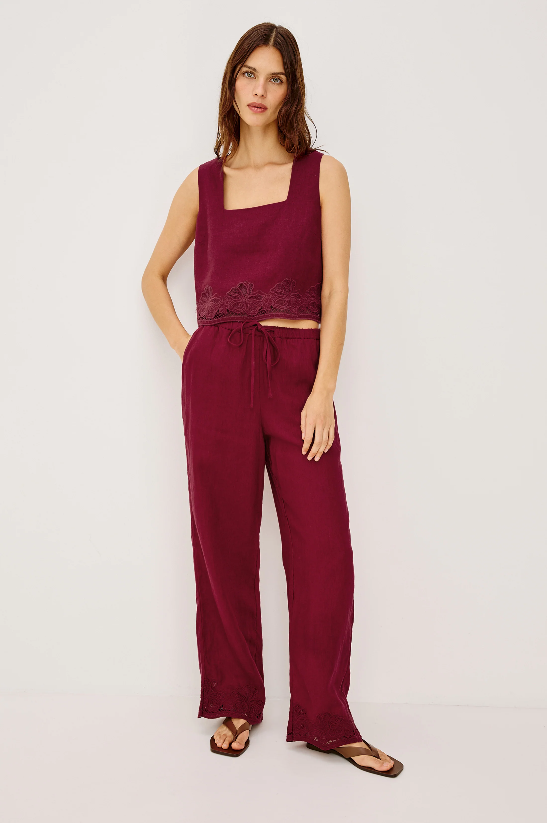 AKIRA TOP - BERRY HIBISCUS EMBROIDERY - Image 3