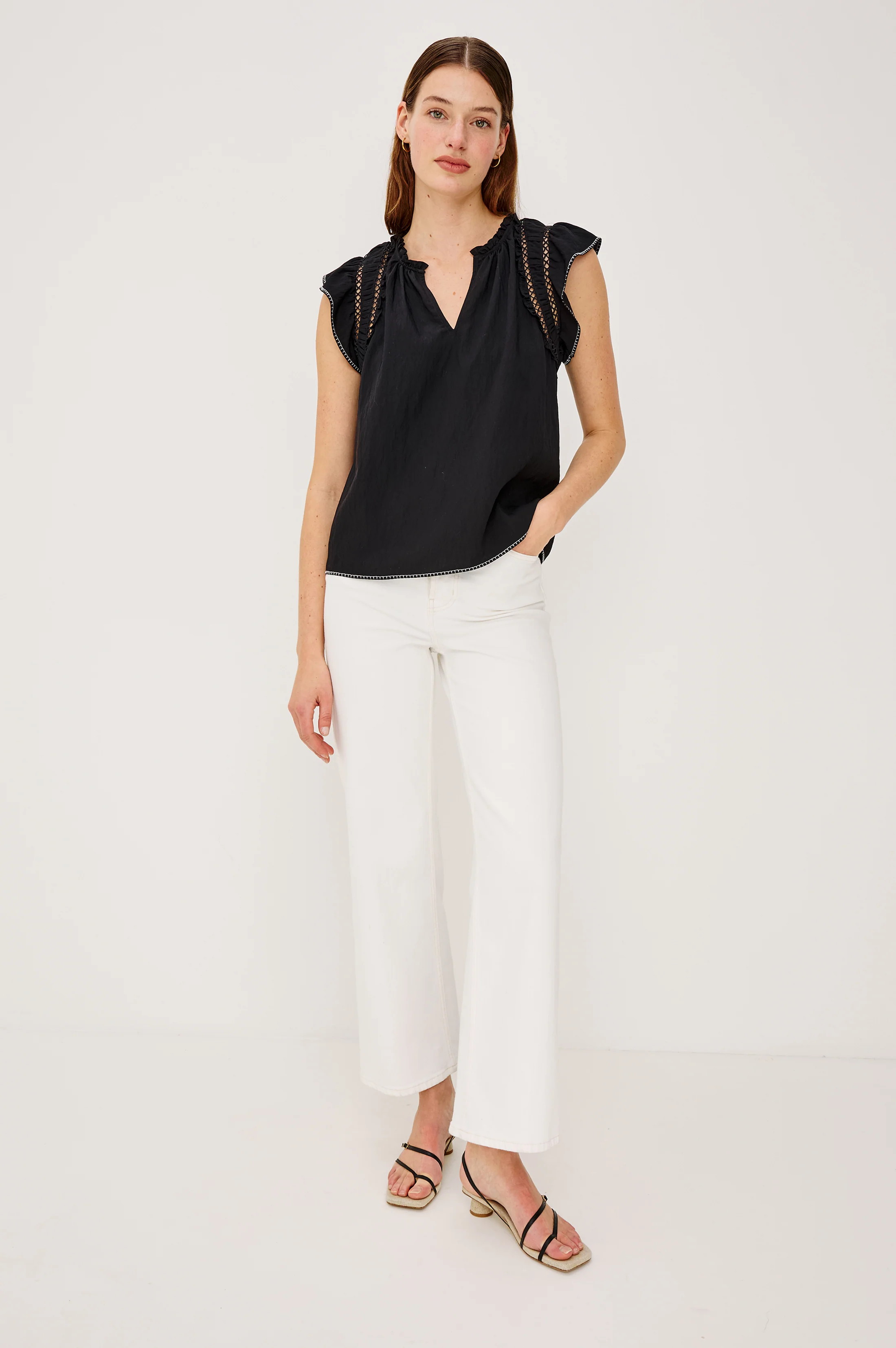 ALLEA TOP - BLACK - Image 4