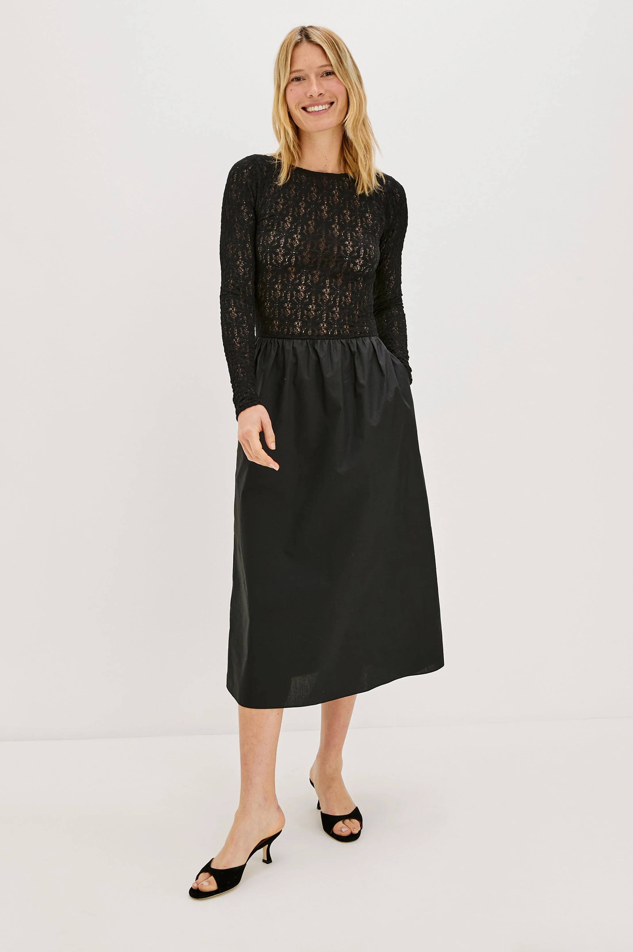 AMBERLY DRESS - BLACK LACE - Image 4