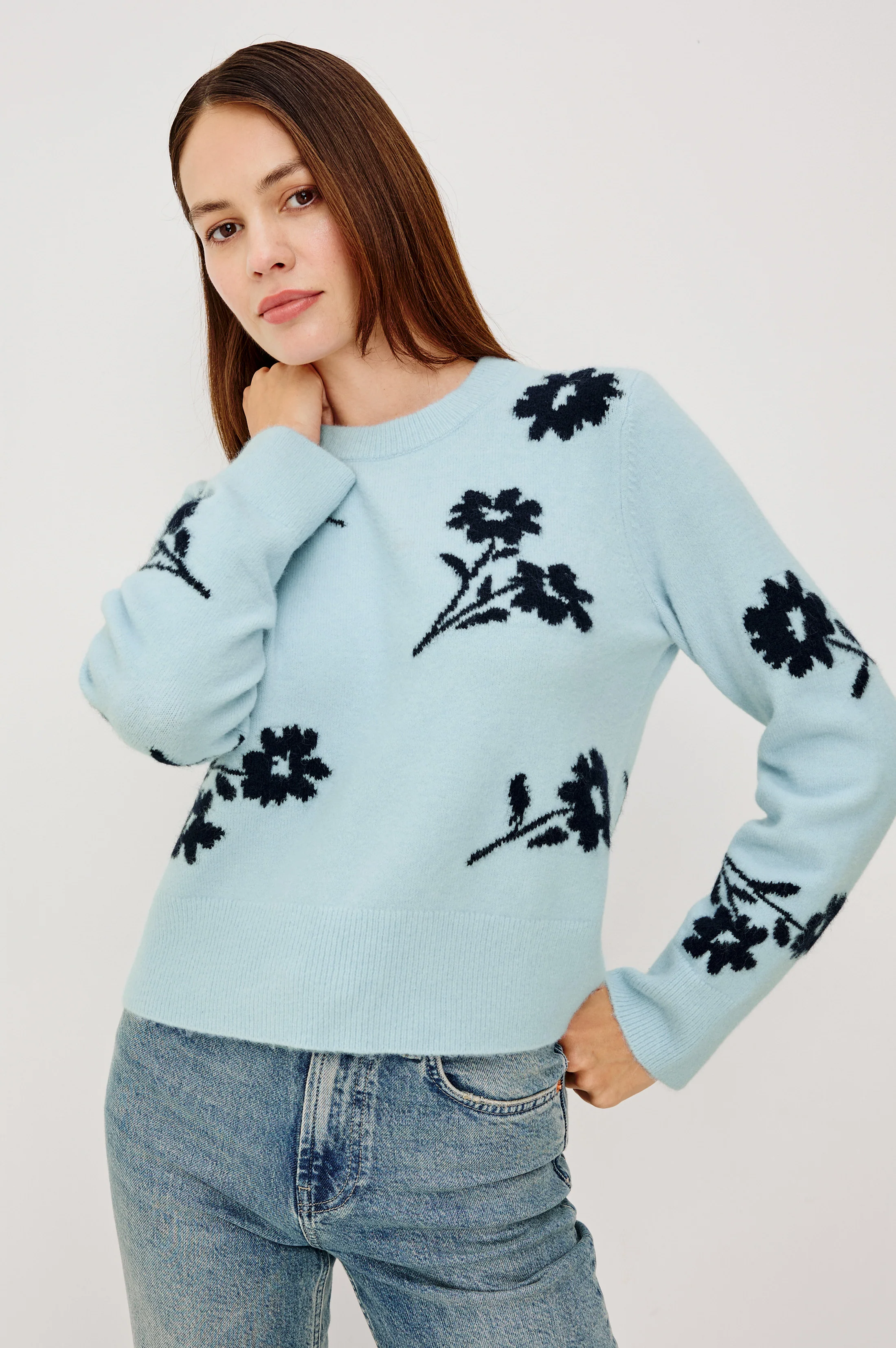 ANISE SWEATER - WINTER BLUE FLORAL