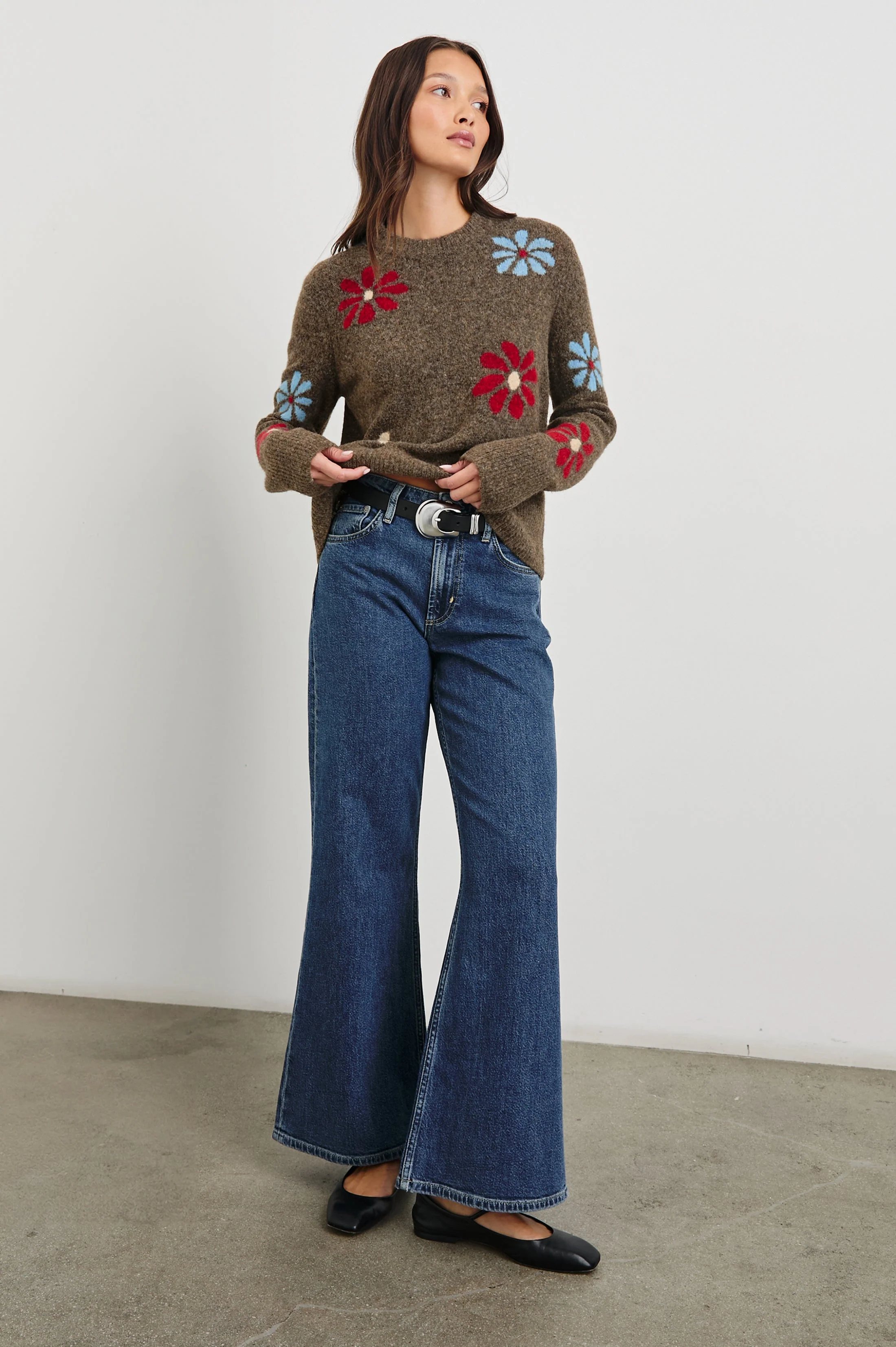 ANISE SWEATER - WINTER FLORAL - Image 3