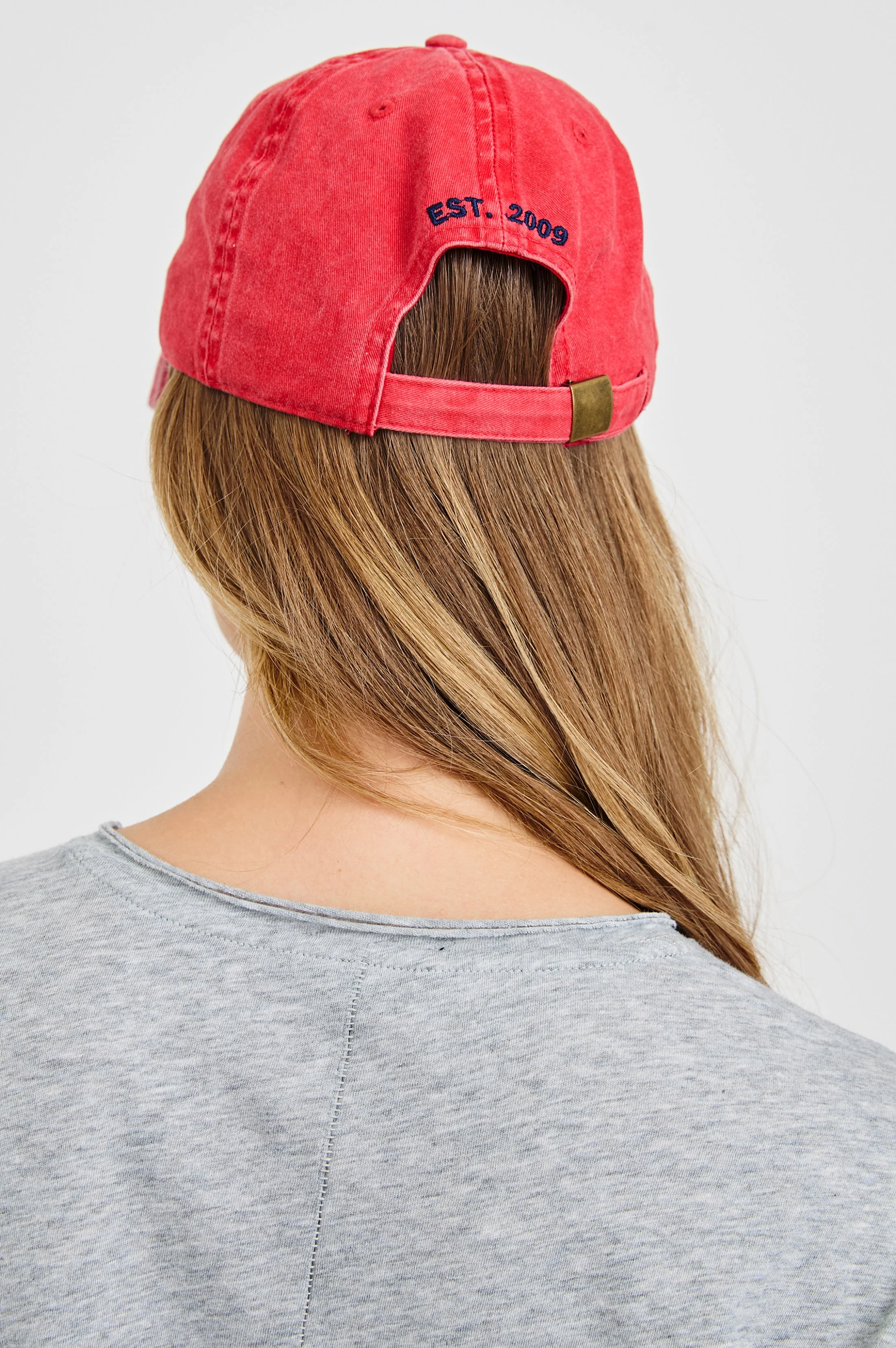 ANNIVERSARY BASEBALL CAP - WASHED RED - Image 6
