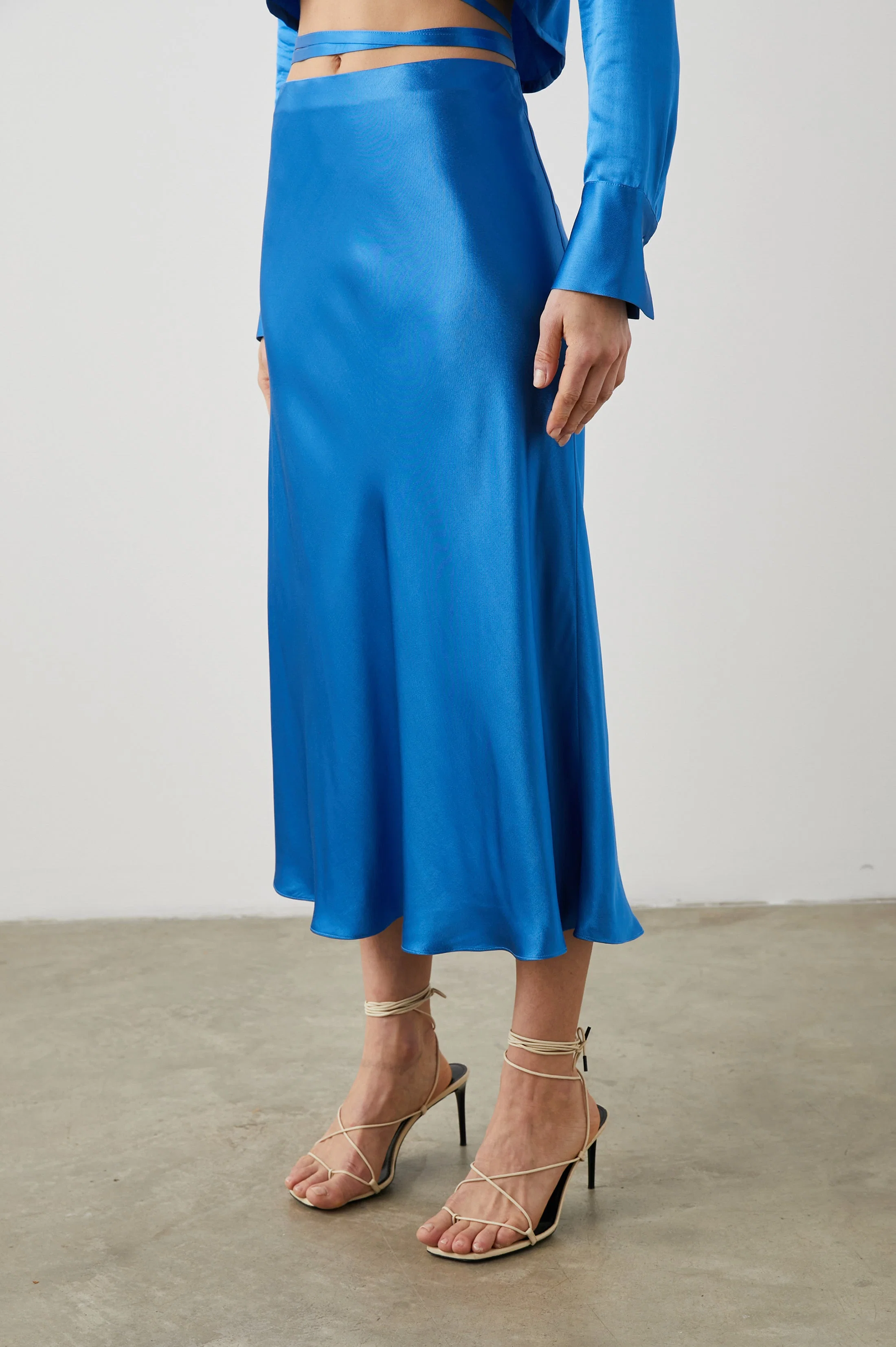 ANYA SKIRT - COBALT - Image 4