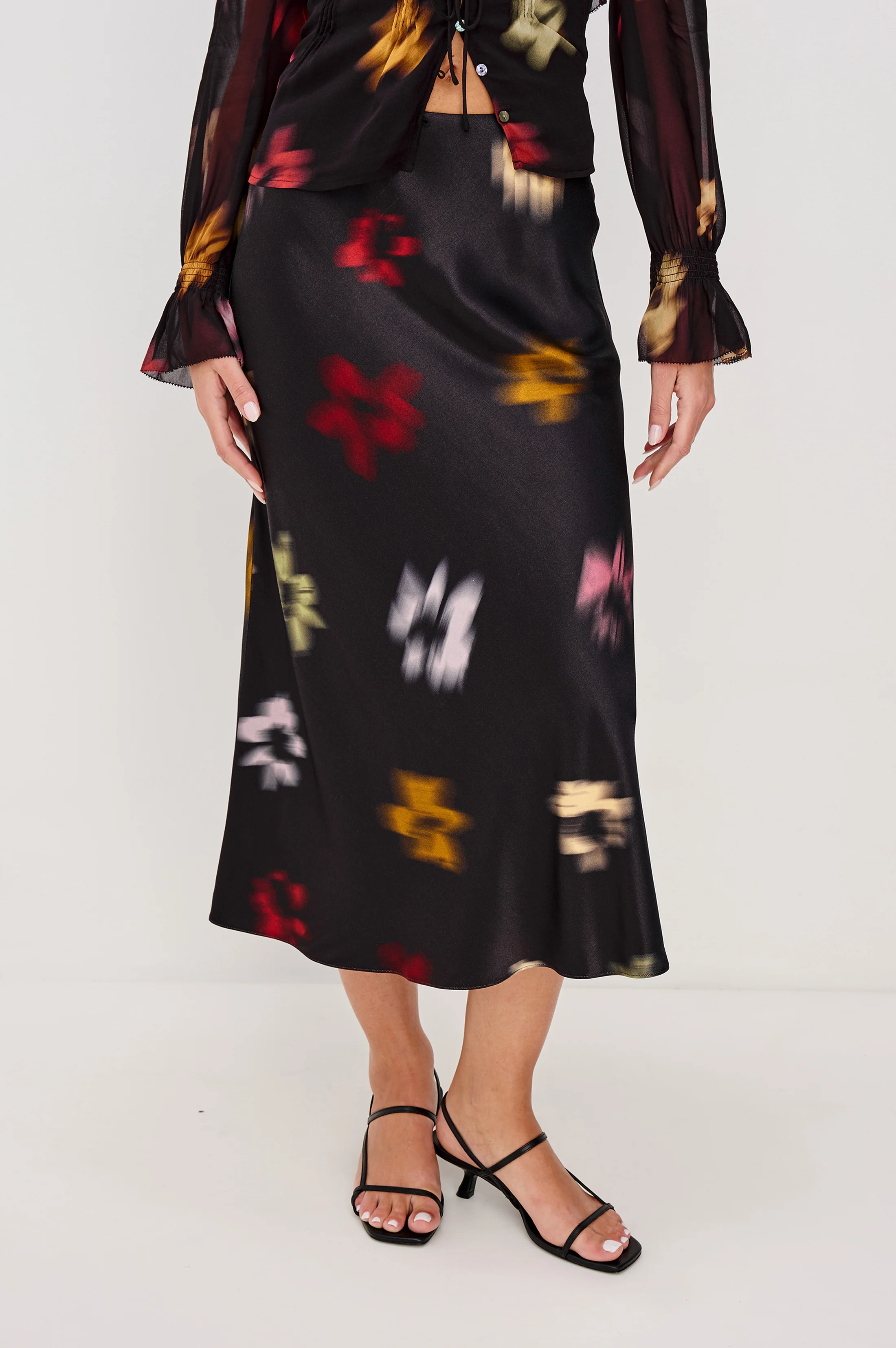 ANYA SKIRT - ONYX BLURRED FLORAL