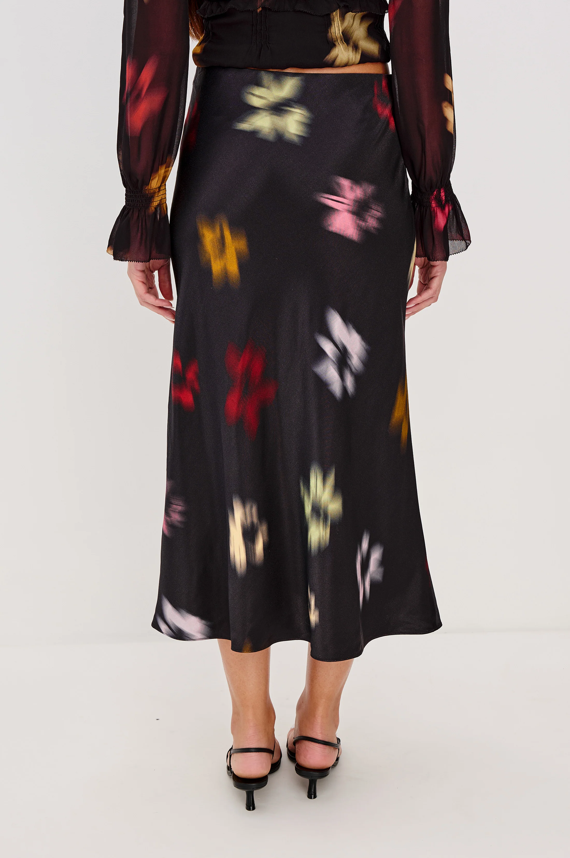ANYA SKIRT - ONYX BLURRED FLORAL - Image 4