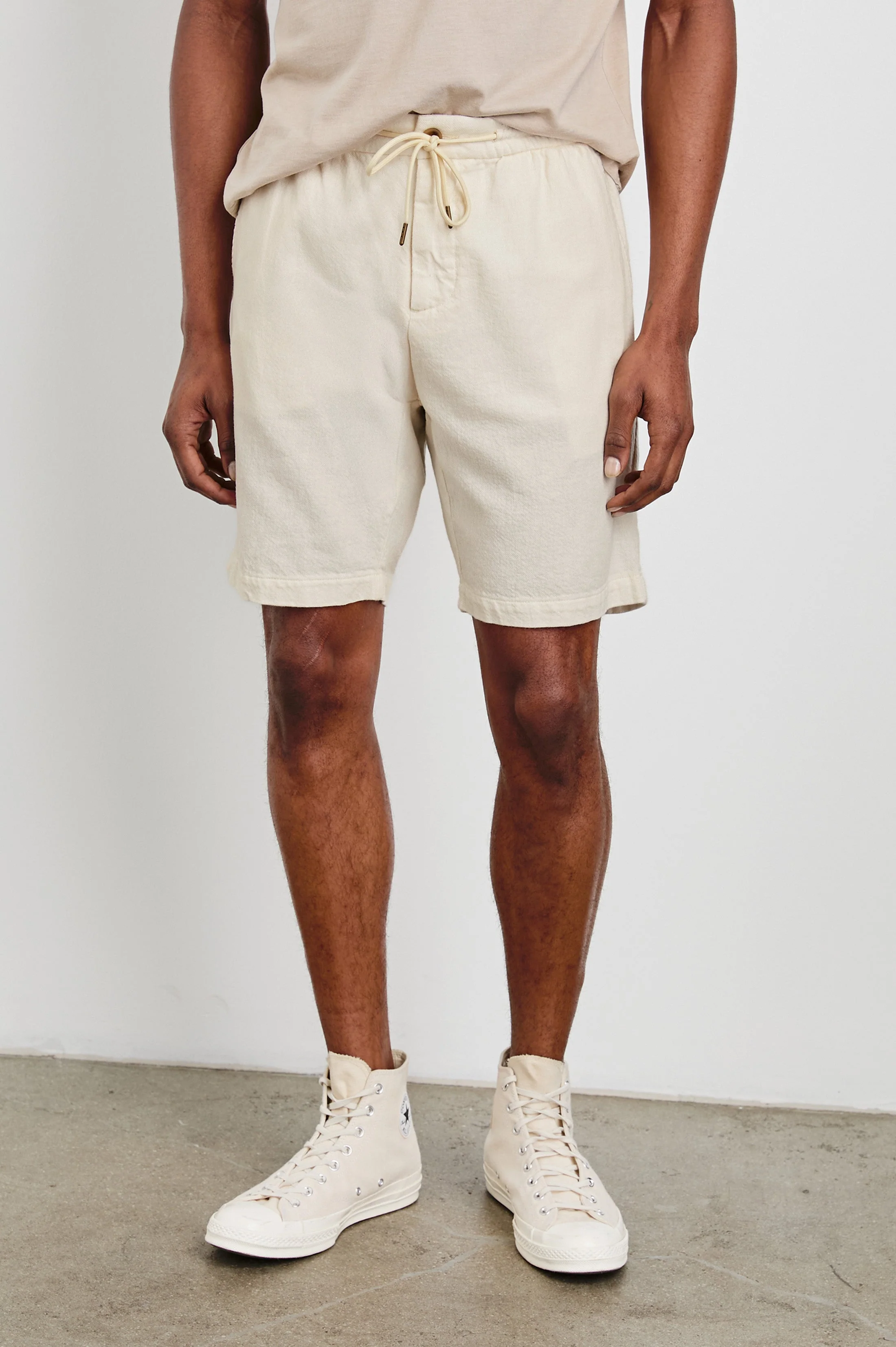 ARCHER 8.5″ SHORT - ECRU - Image 4