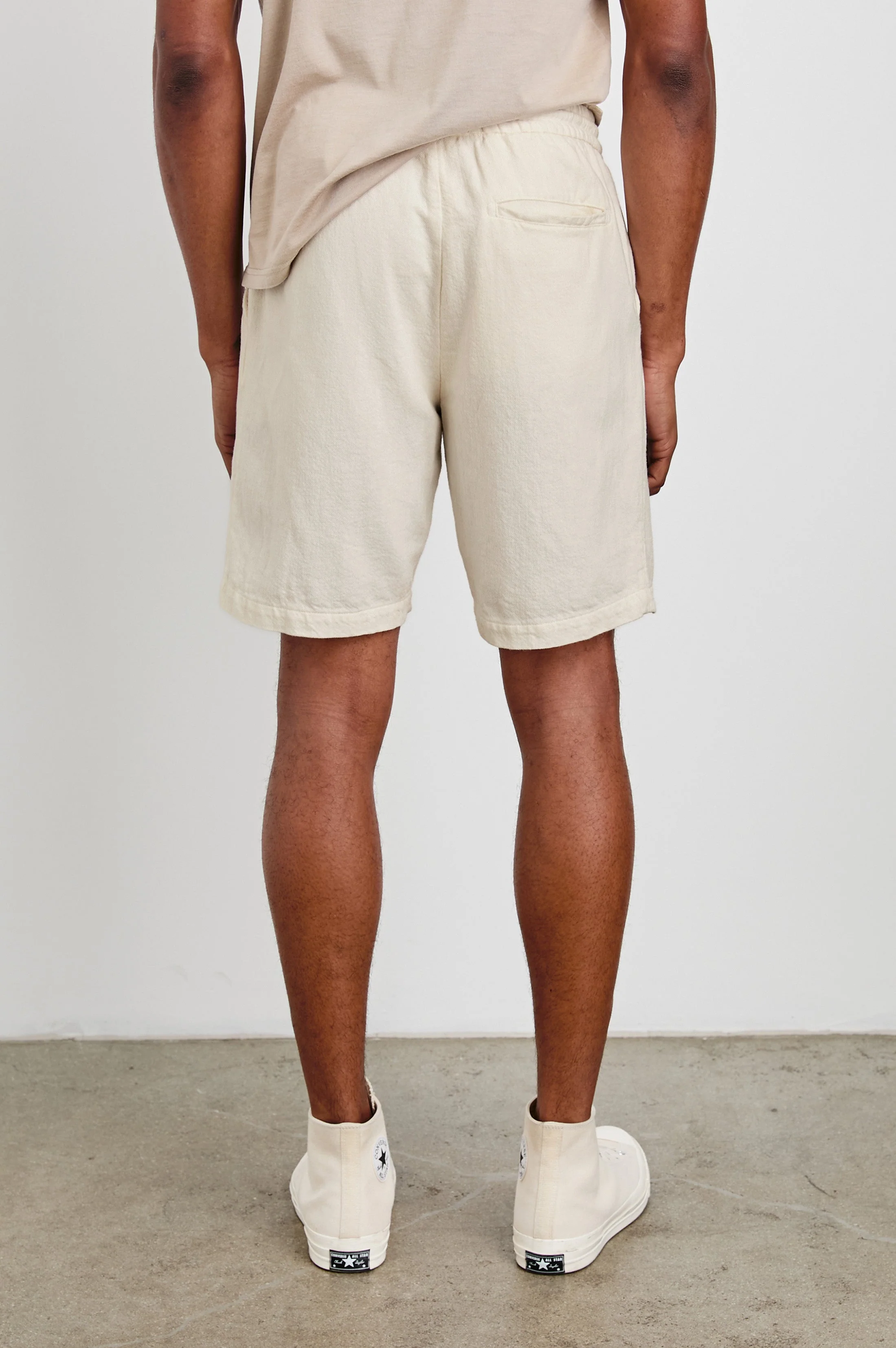 ARCHER 8.5″ SHORT - ECRU - Image 5