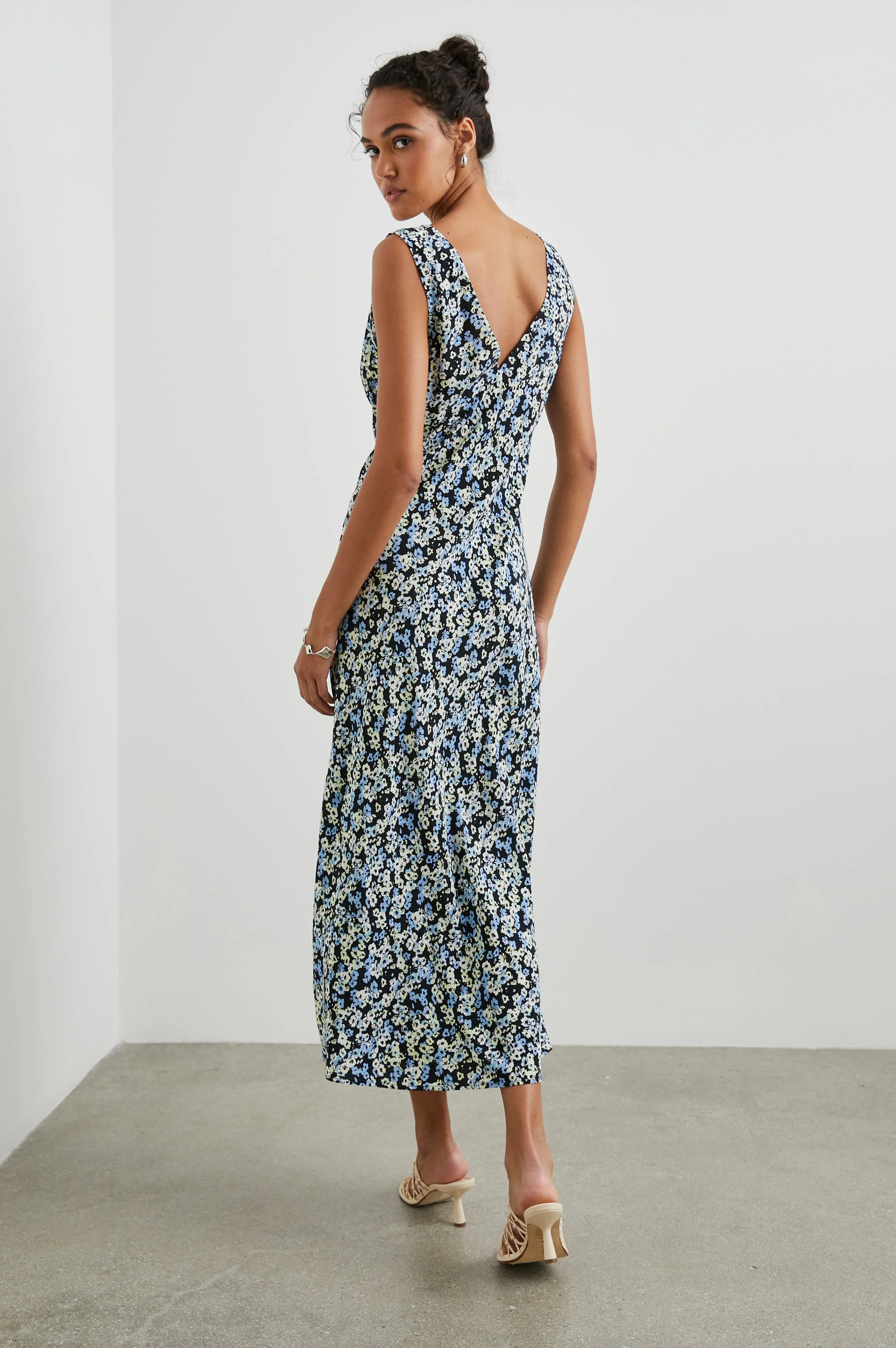 AUDRINA DRESS - MIDNIGHT MEADOW FLORAL - Image 6
