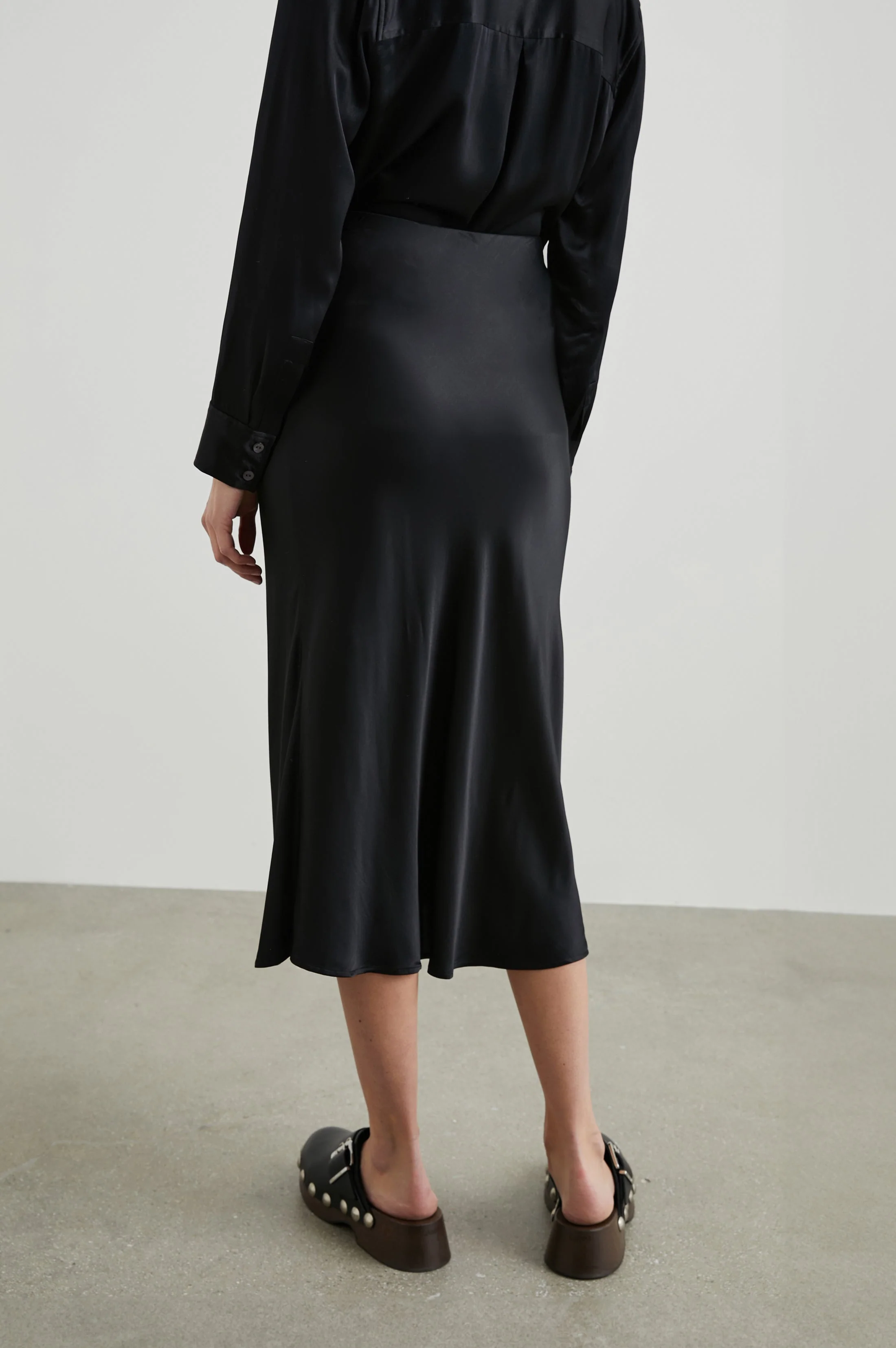 BERLIN SKIRT - BLACK - Image 4