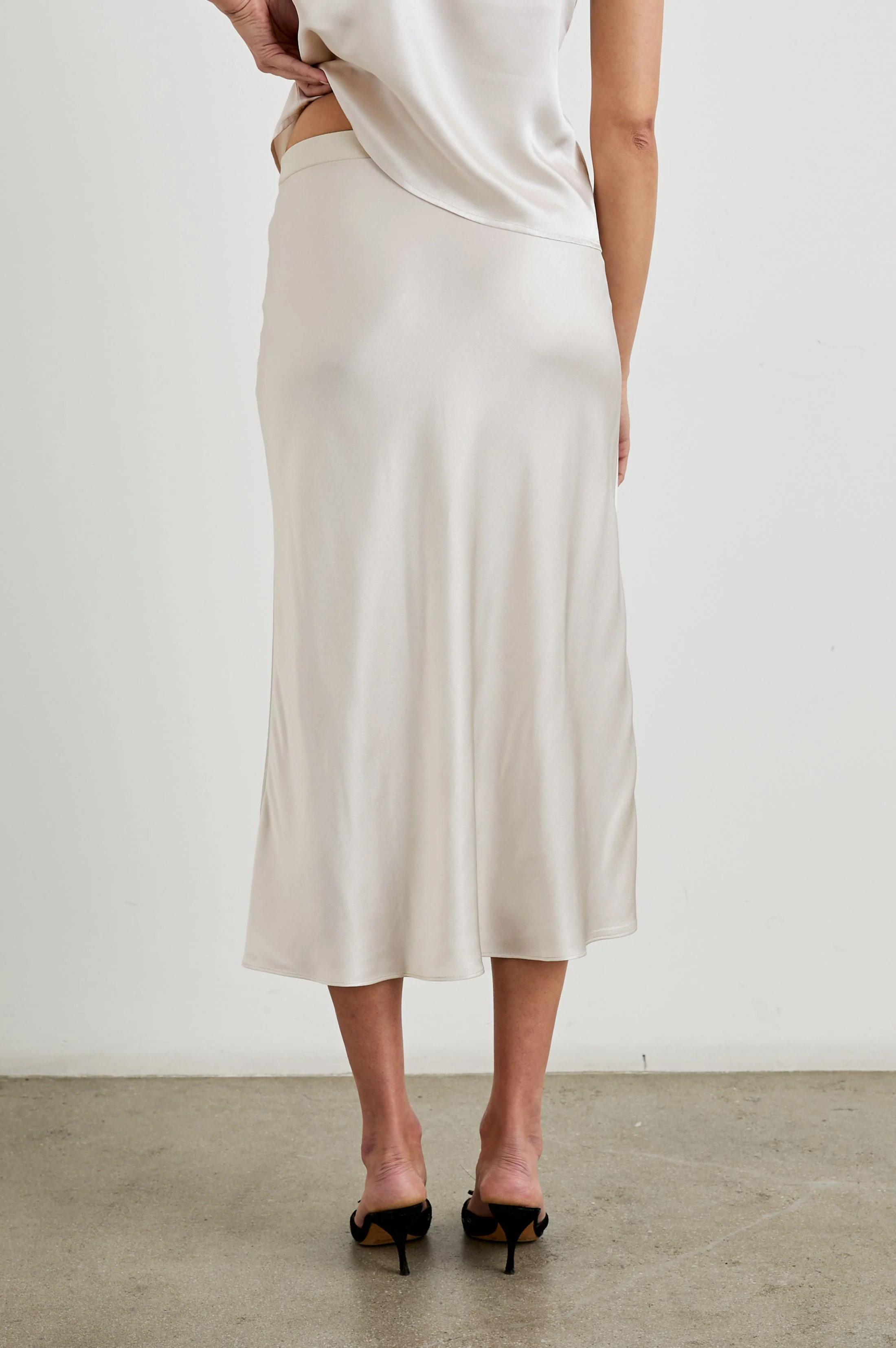 BERLIN SKIRT - IVORY - Image 6