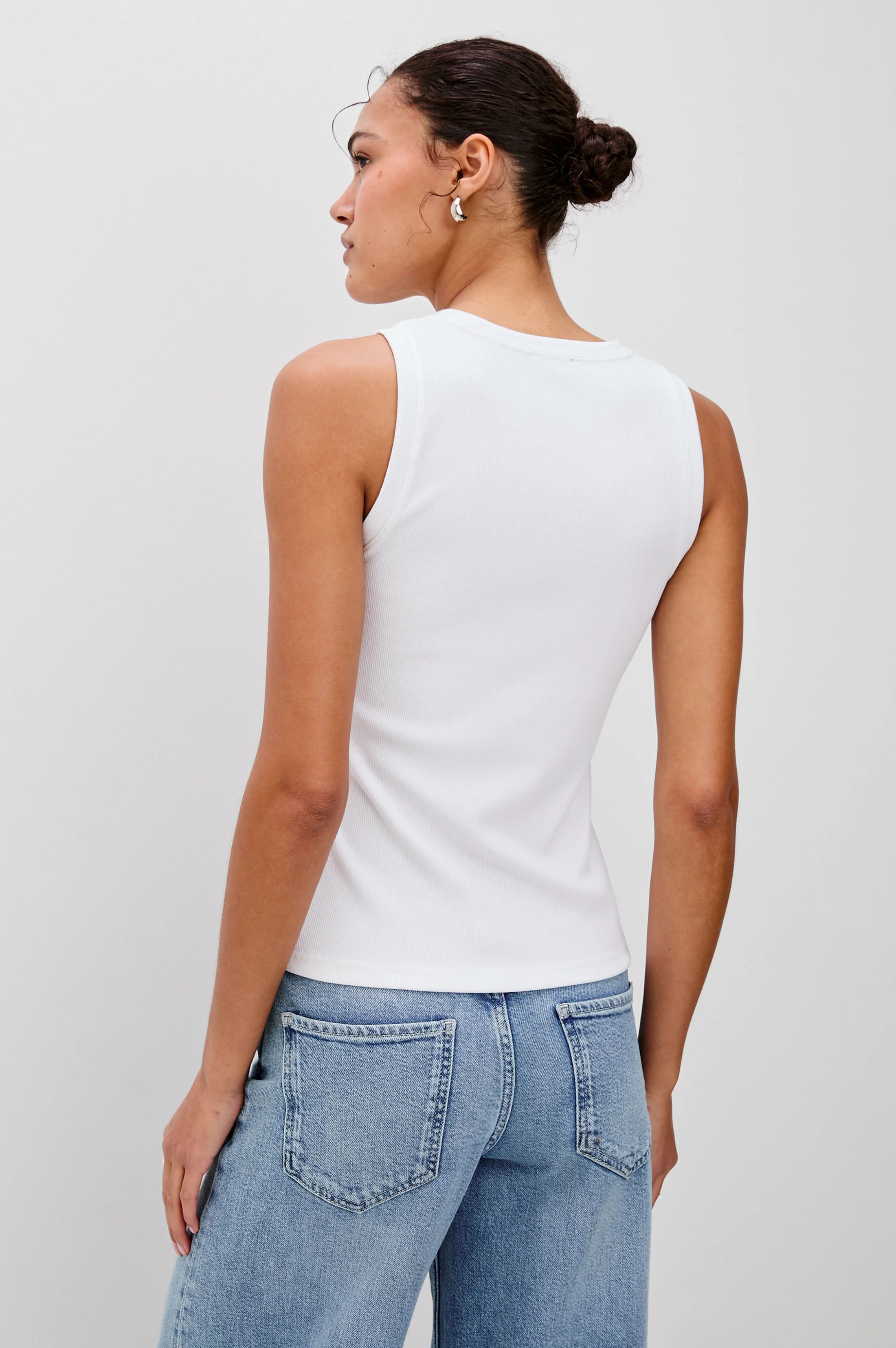BOBBIE TANK - WHITE - Image 4
