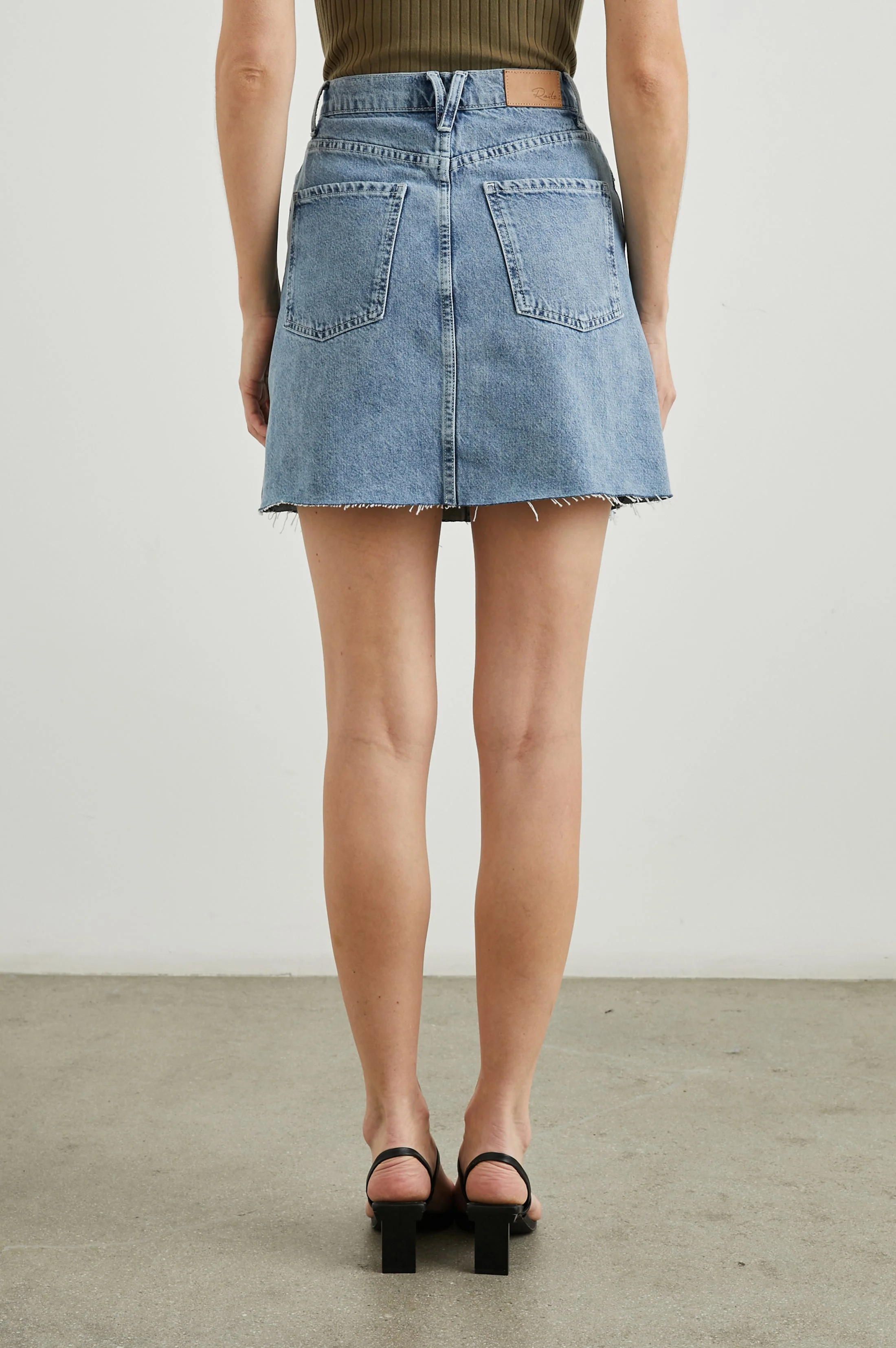 BRENTWOOD SKIRT - BLUE HAZE - Image 5