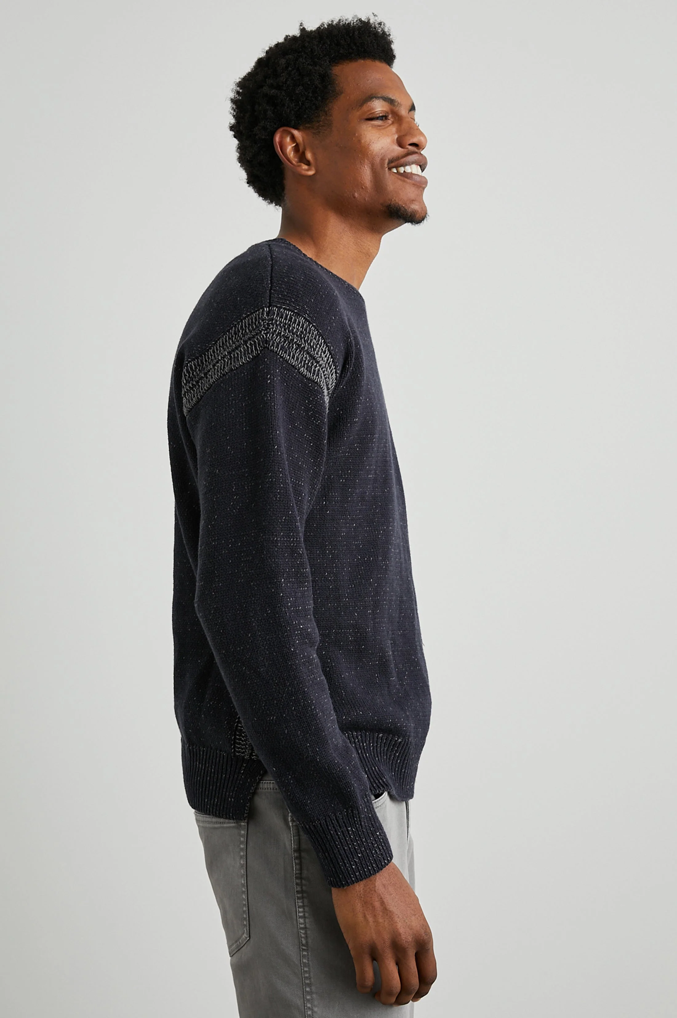 BRYCE SWEATER - NAVY - Image 4
