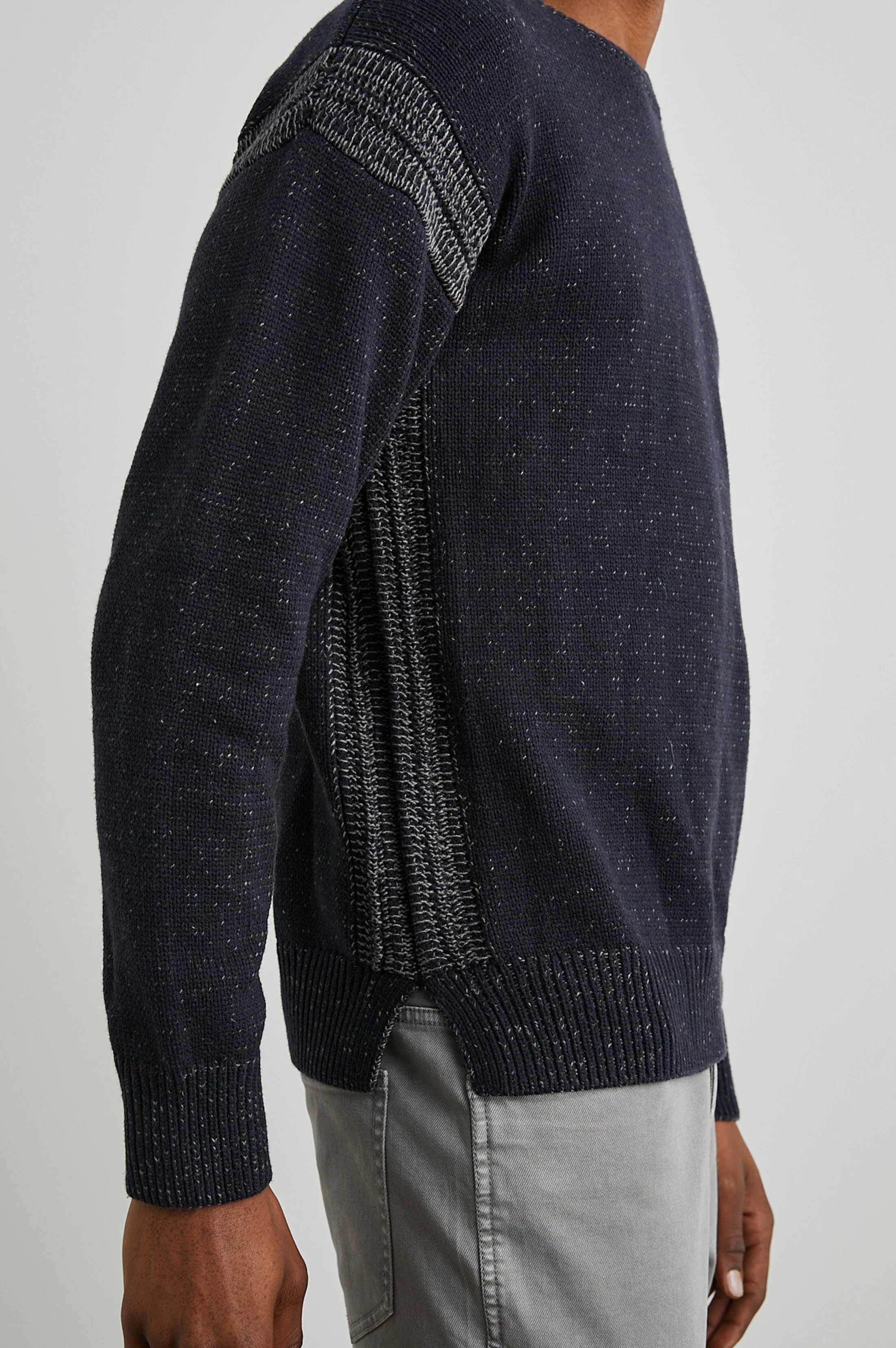 BRYCE SWEATER - NAVY - Image 5