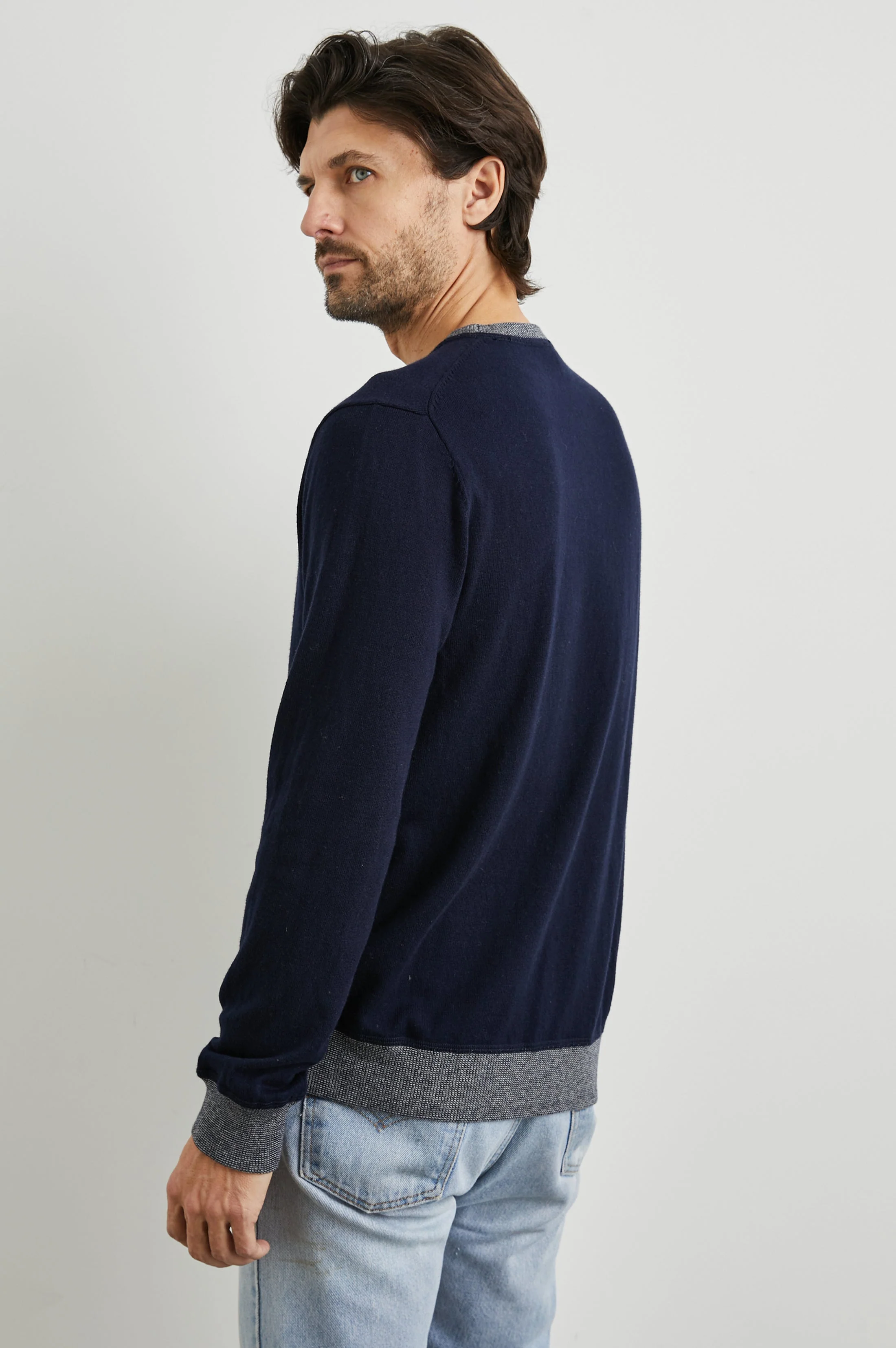 BURNS SWEATER - PERFECT NAVY - Image 5