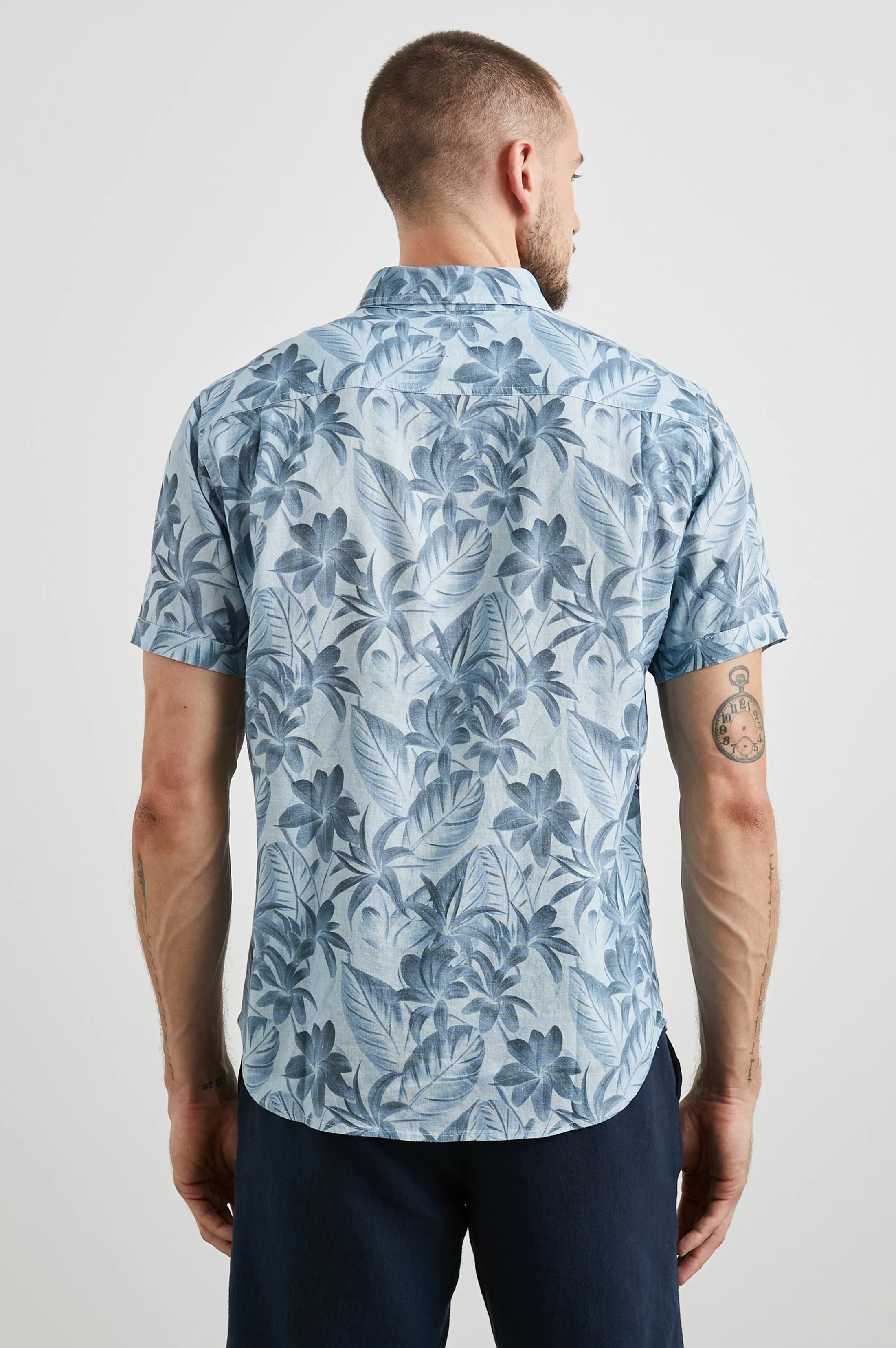 CARSON SHIRT - JUNGLE GARDEN REFLECTION - Image 4