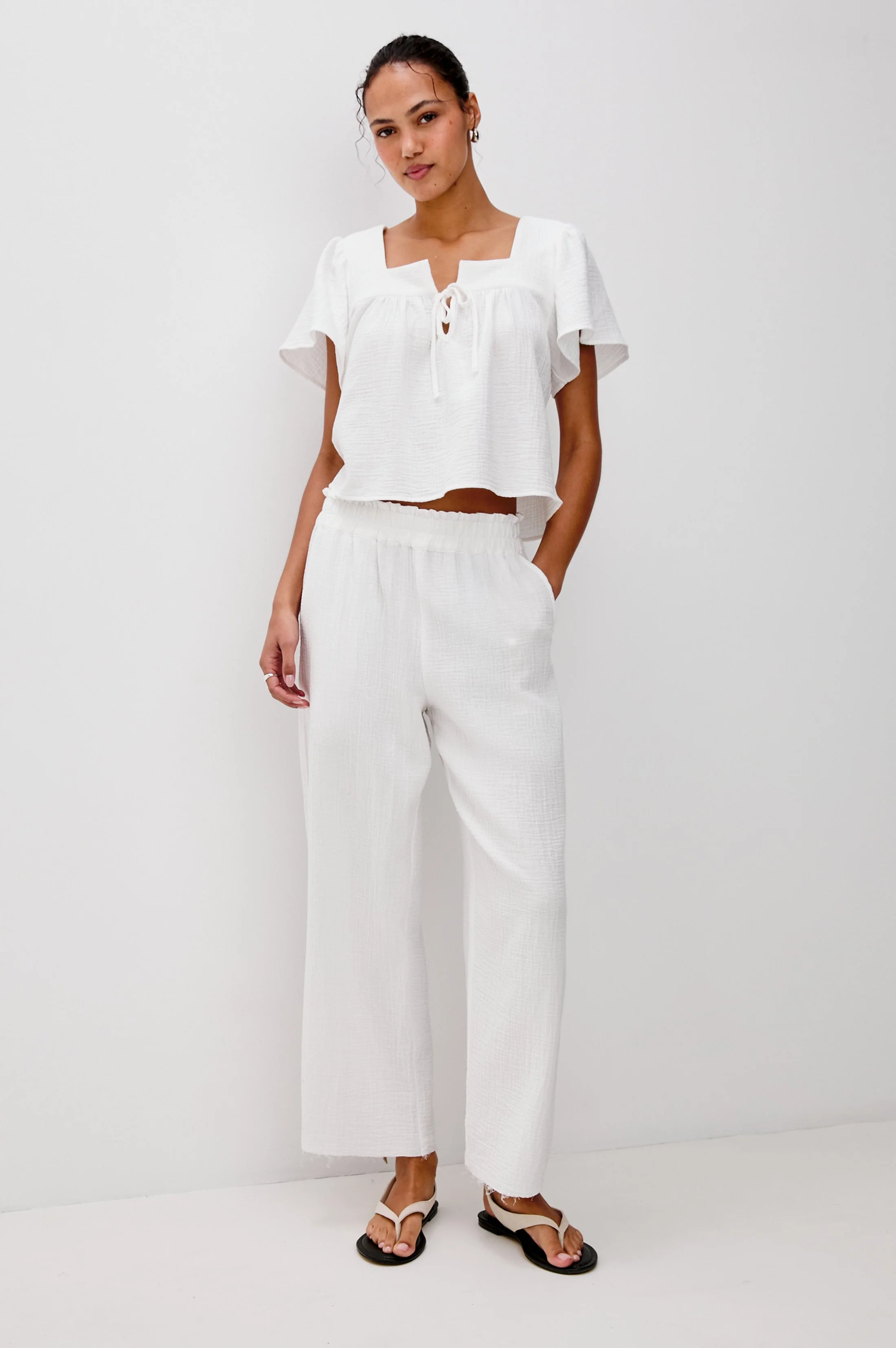 CASIE TOP - WHITE - Image 3