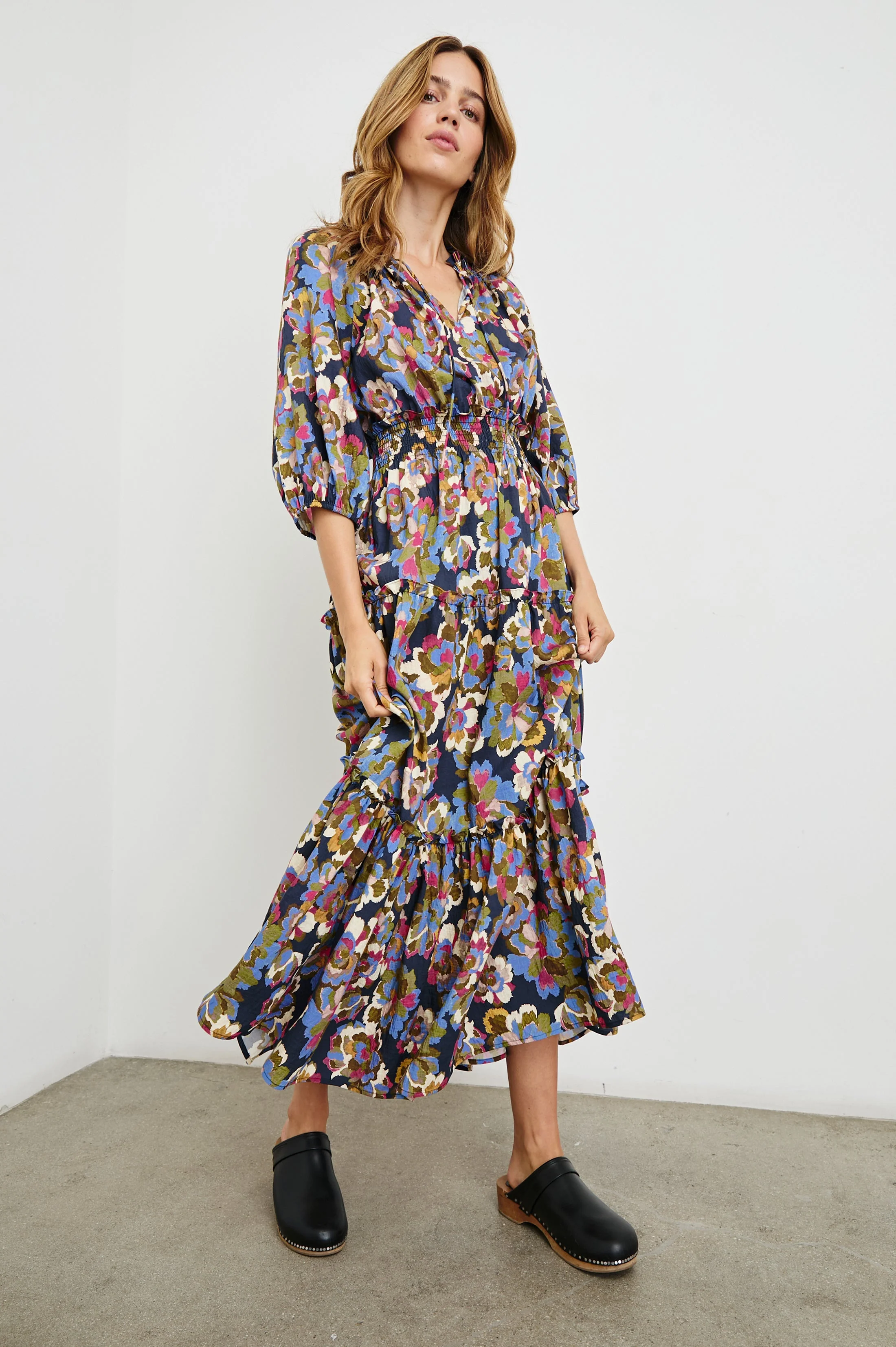 CATERINE DRESS - NAVY WILDFLOWER - Image 3