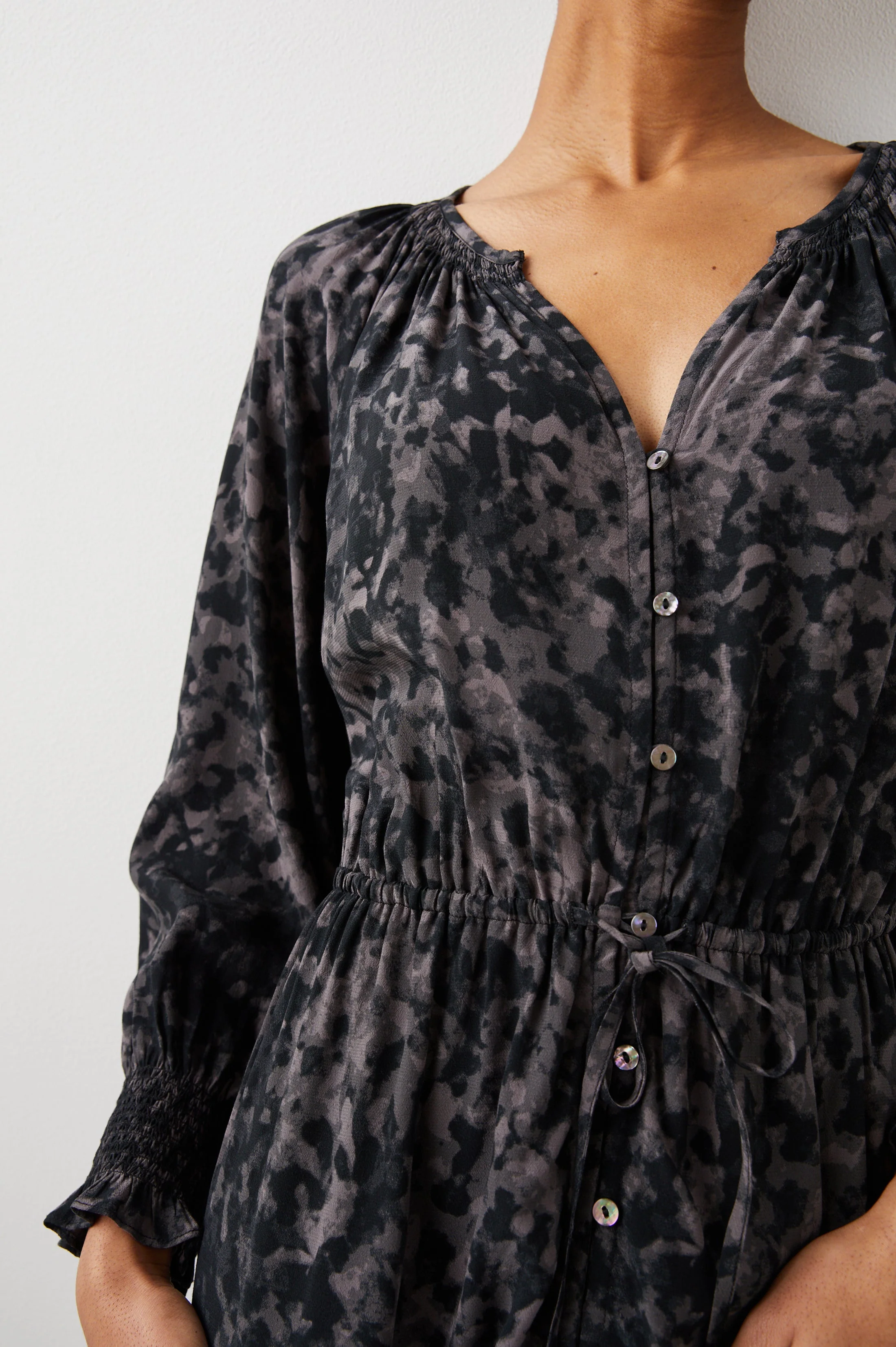 CECE DRESS - CHARCOAL TORTOISE - Image 2