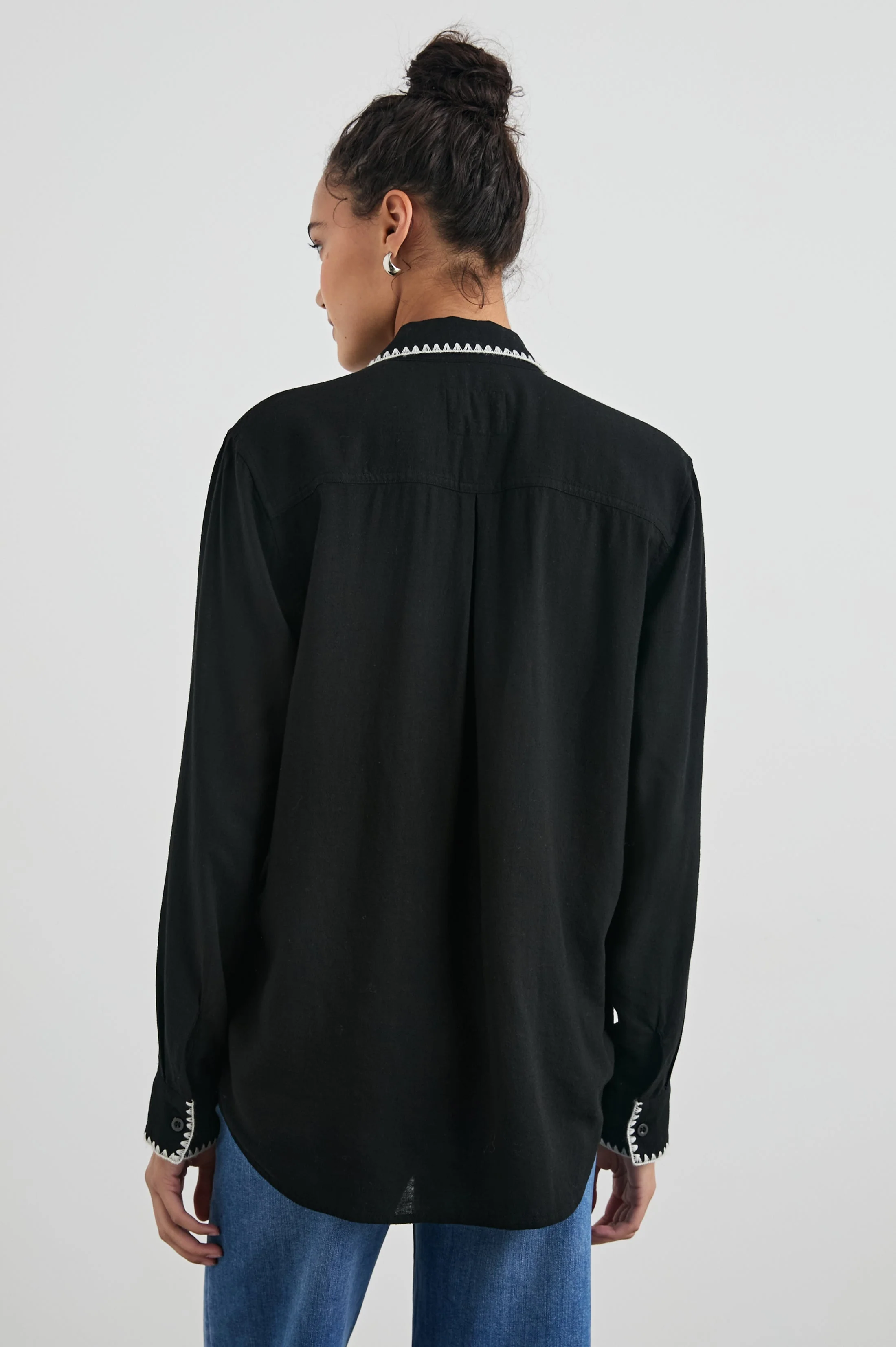CHARLI SHIRT - BLACK BLANKET STITCH - Image 5