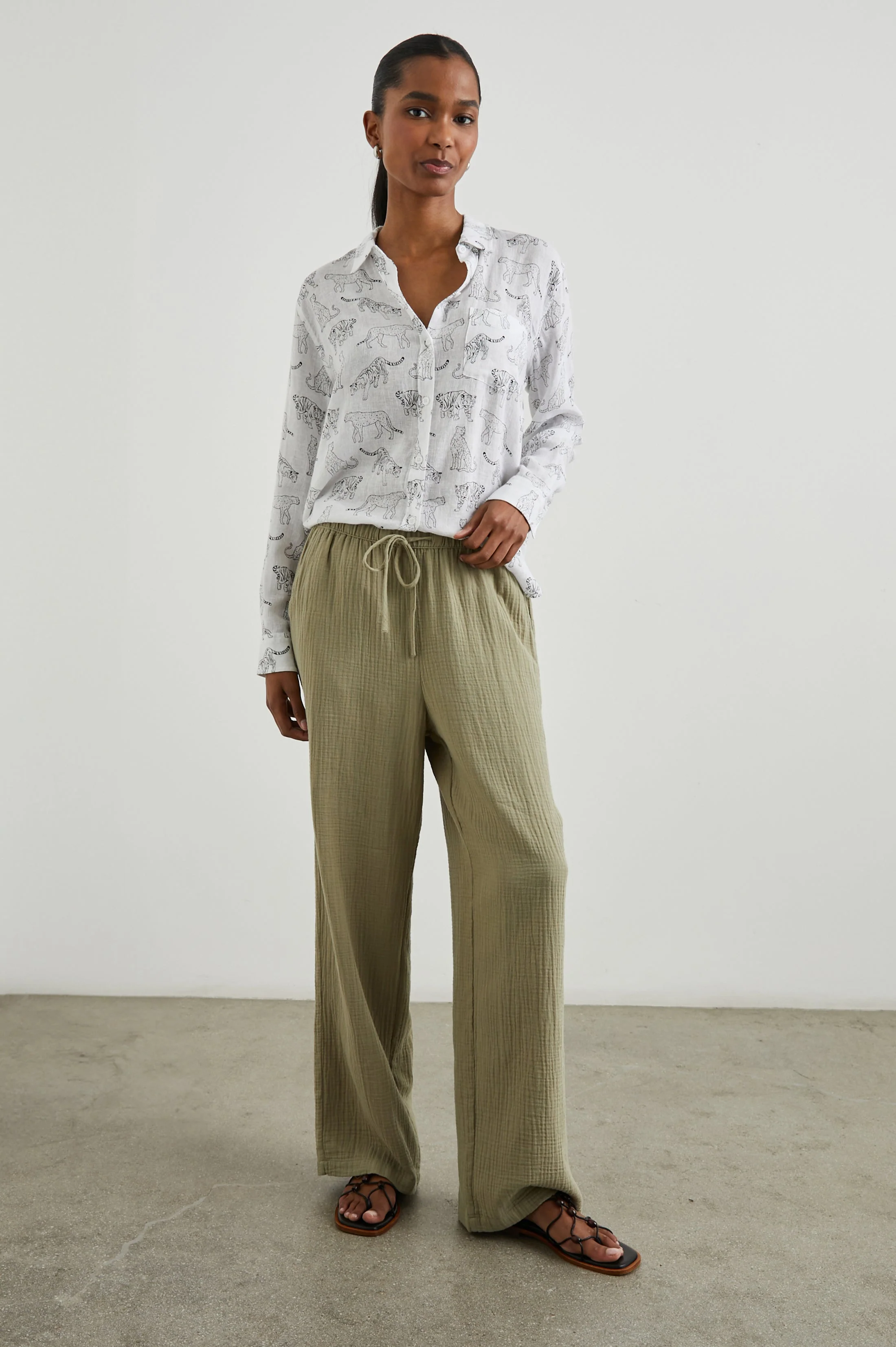 CHARLI SHIRT - IVORY JUNGLE CATS - Image 4