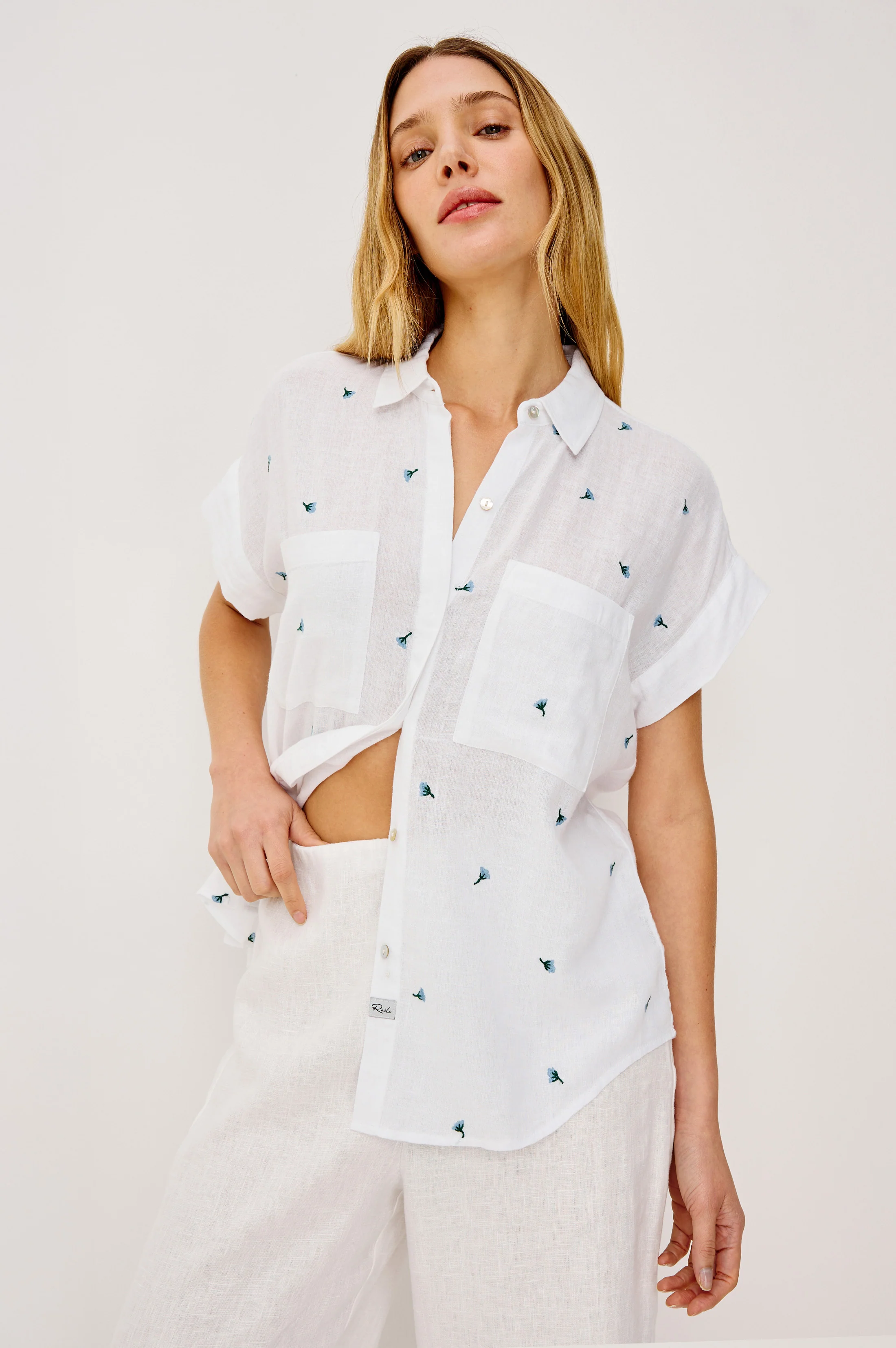 CITO SHIRT - BLUEBELL CARNATIONS - Image 4