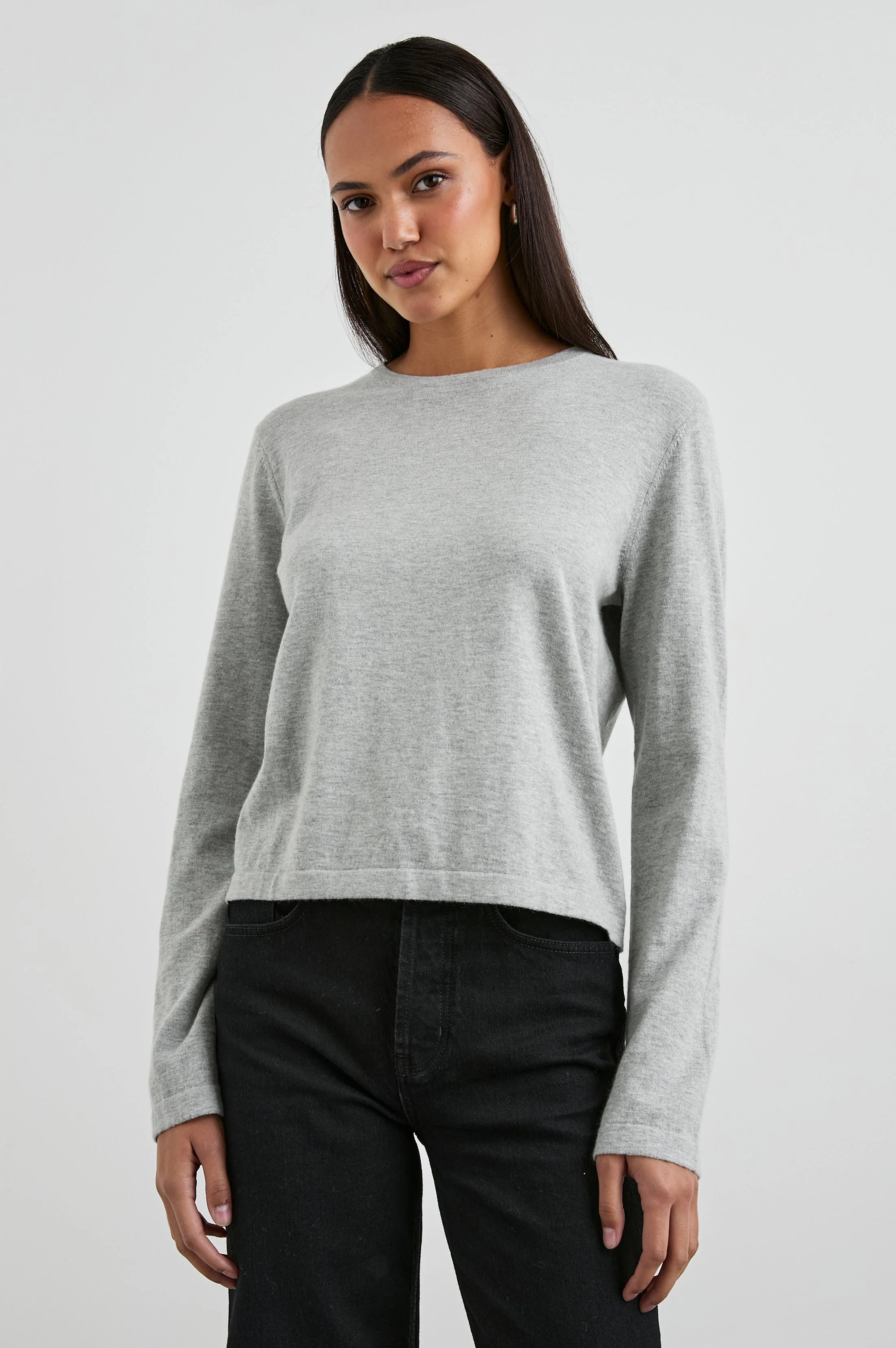 COTTON CASHMERE LONG SLEEVE T-SHIRT - HEATHER GREY - Image 4