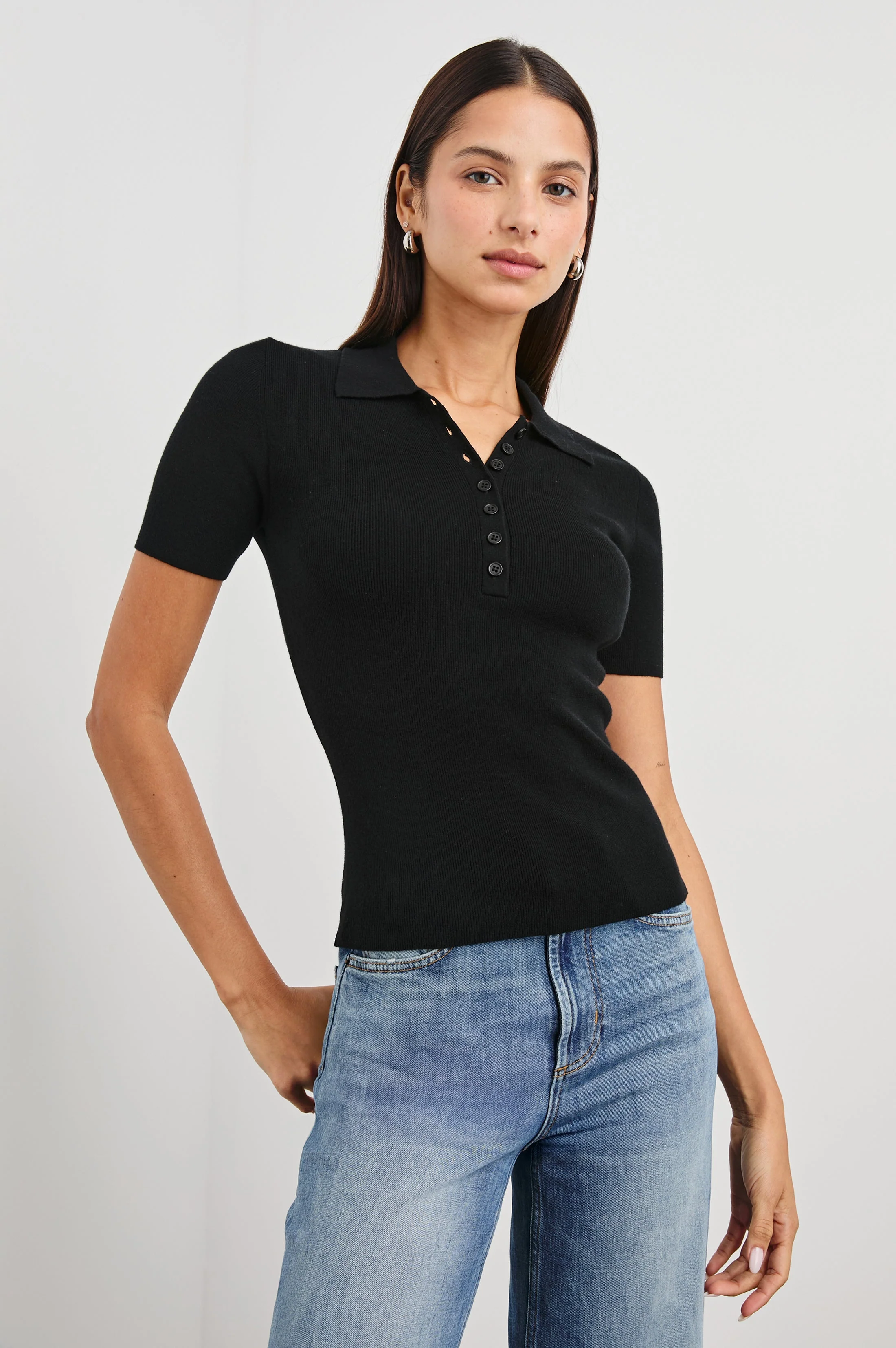 COURT POLO SHIRT - BLACK - Image 4