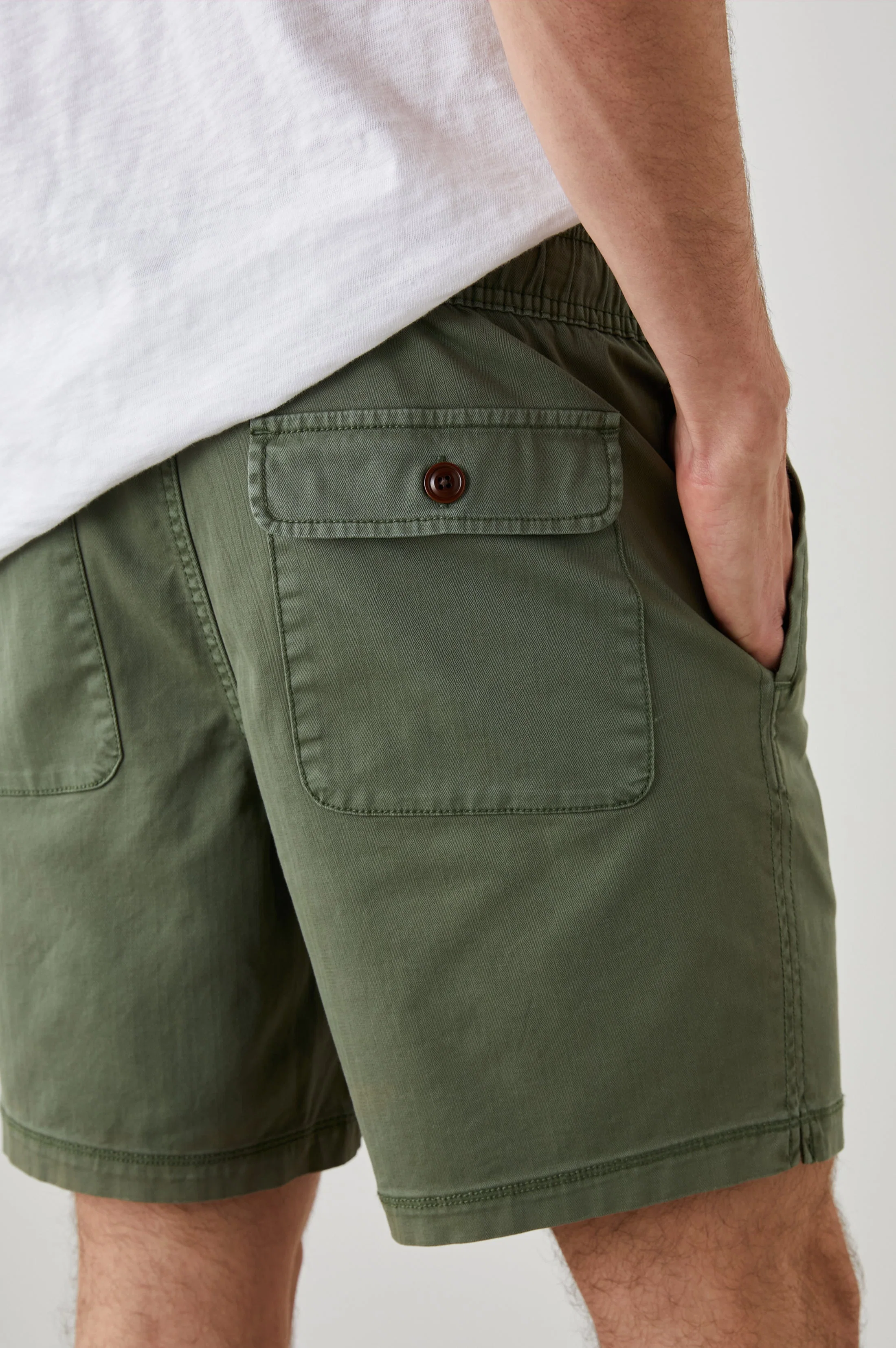 CRUZ SHORT - SPRING OLIVE - Image 5