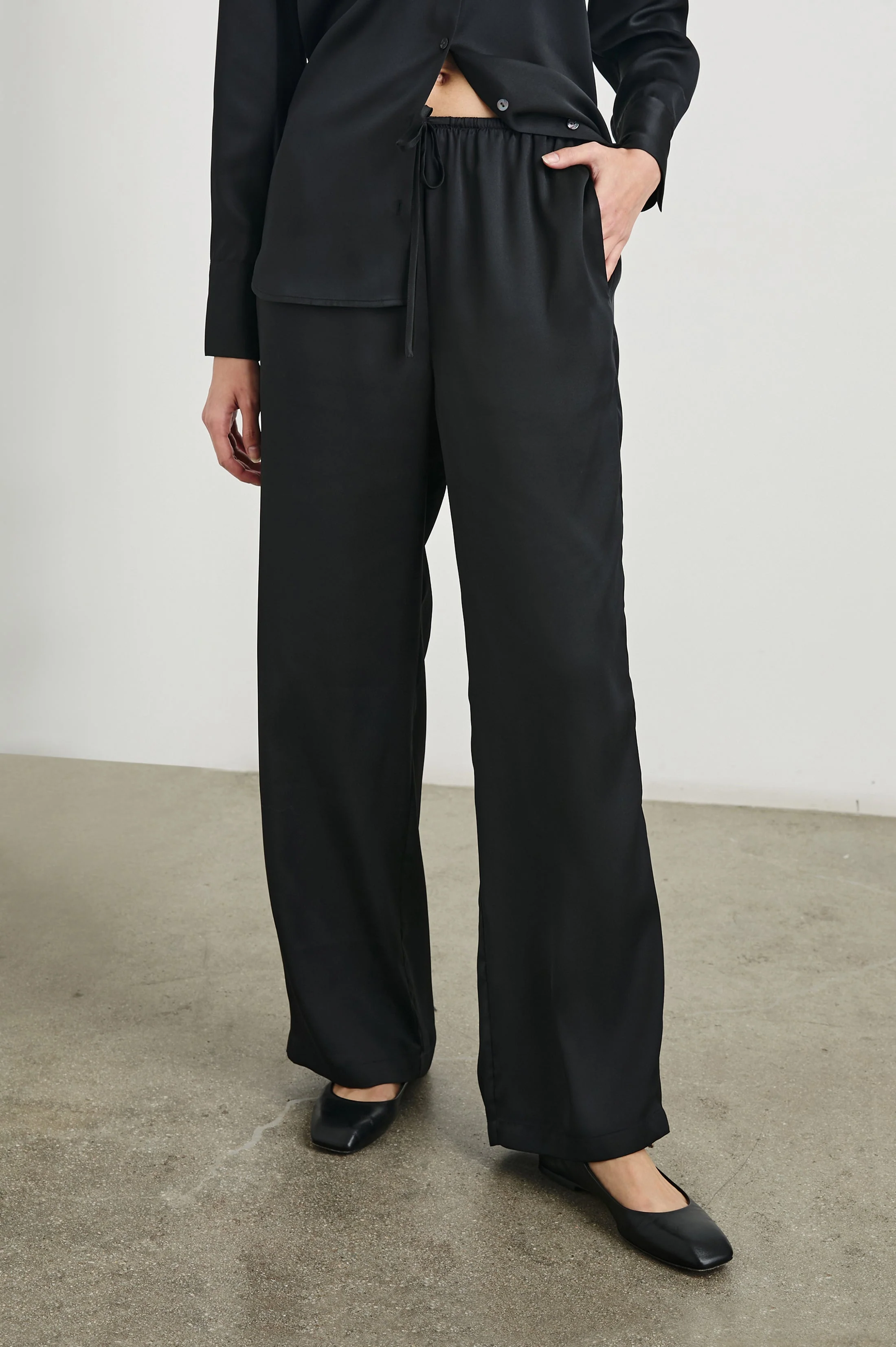 DAMANI PANT - BLACK - Image 4