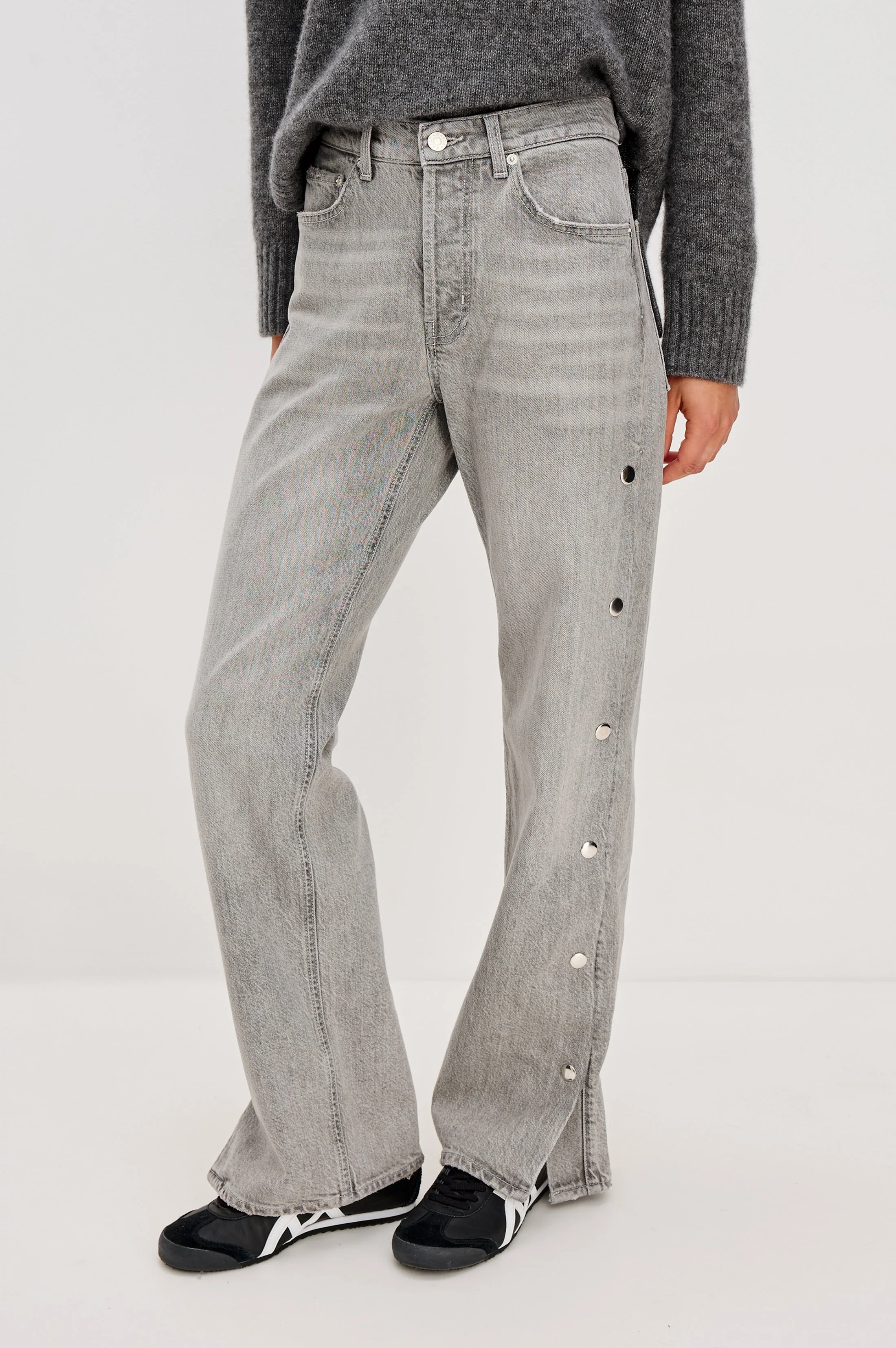 DEL MAR BOYFRIEND - STONE GREY STUDDED