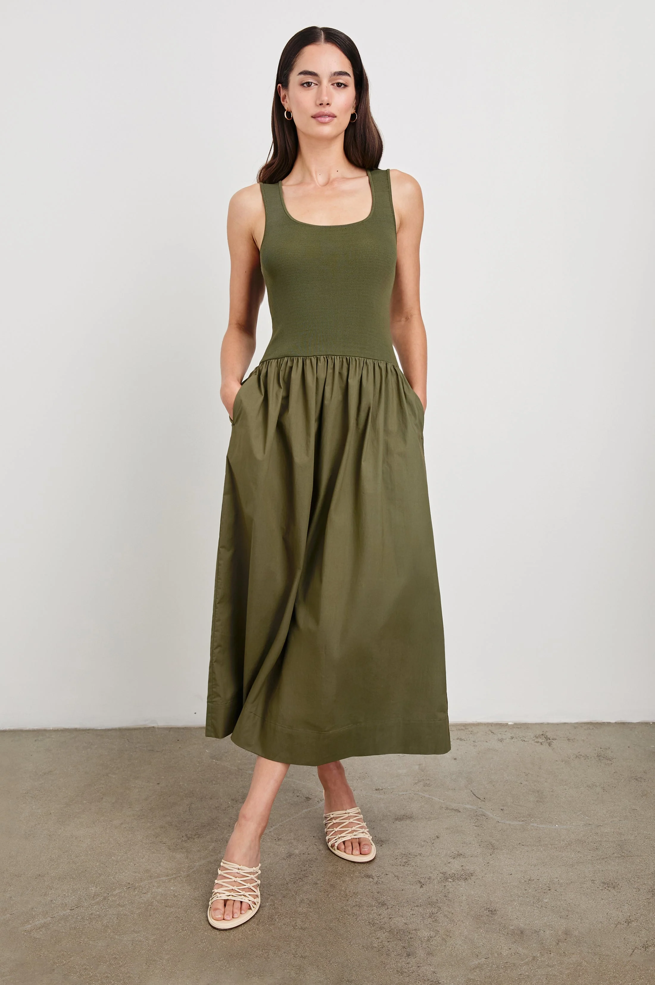 DIA DRESS - OLIVE - Image 3