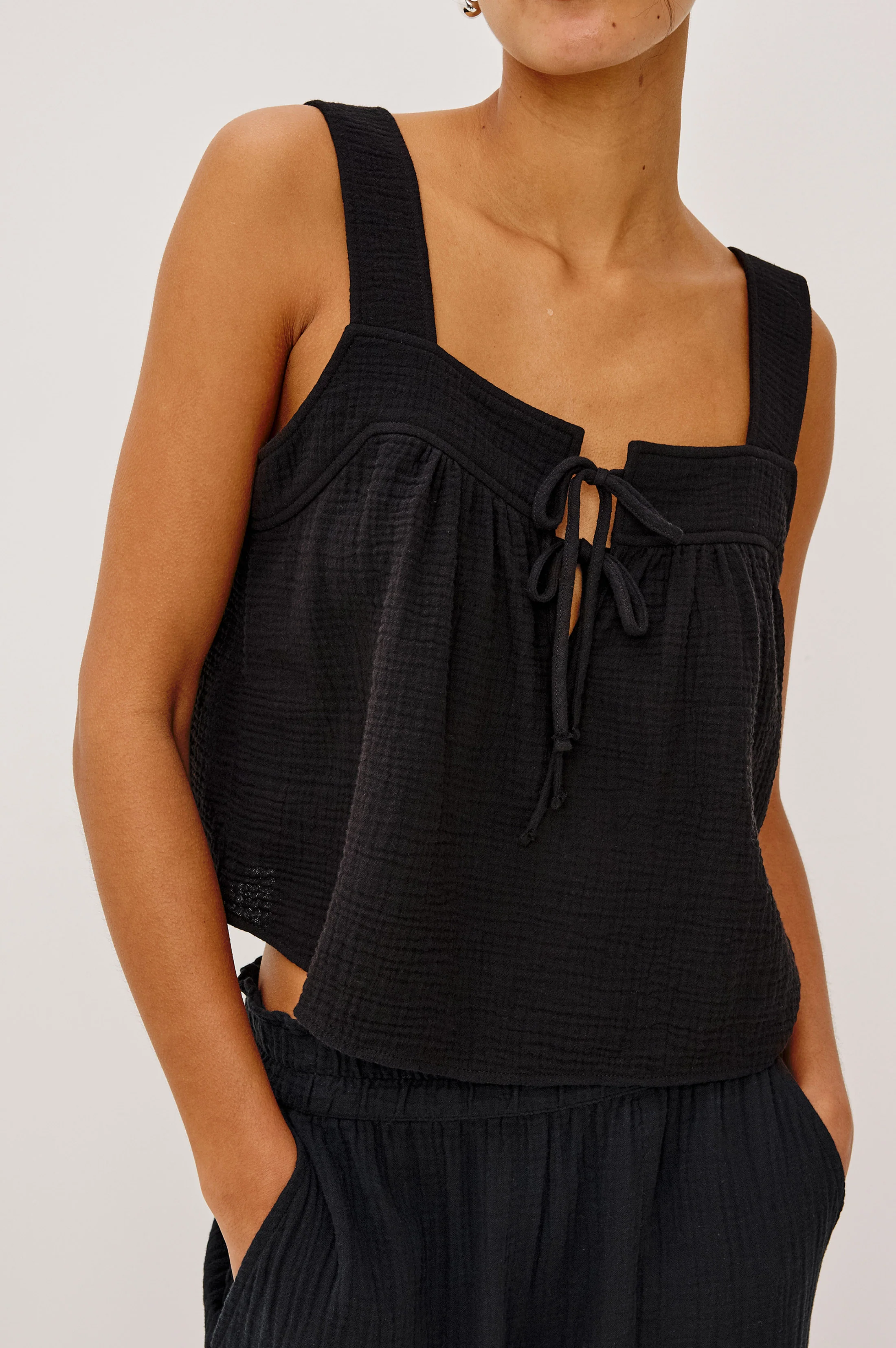 ENYA TOP - BLACK GAUZE - Image 2