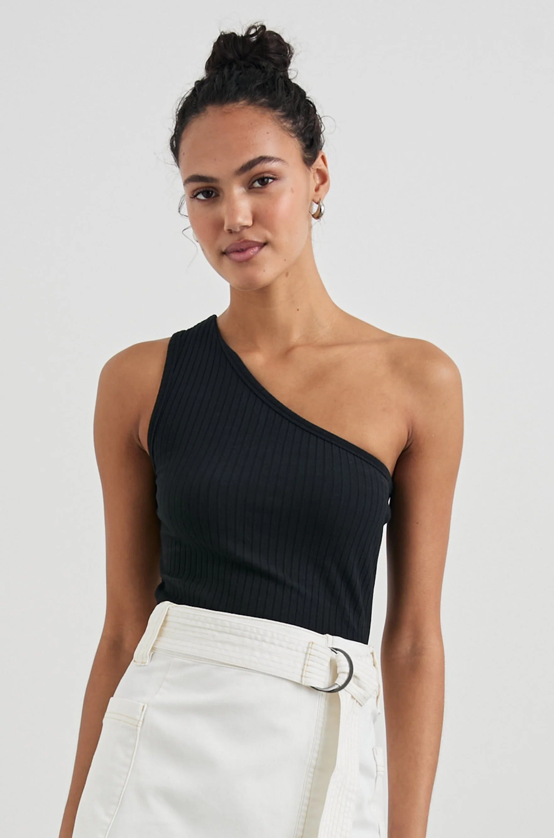 ESTI TOP - TRUE BLACK - Image 3