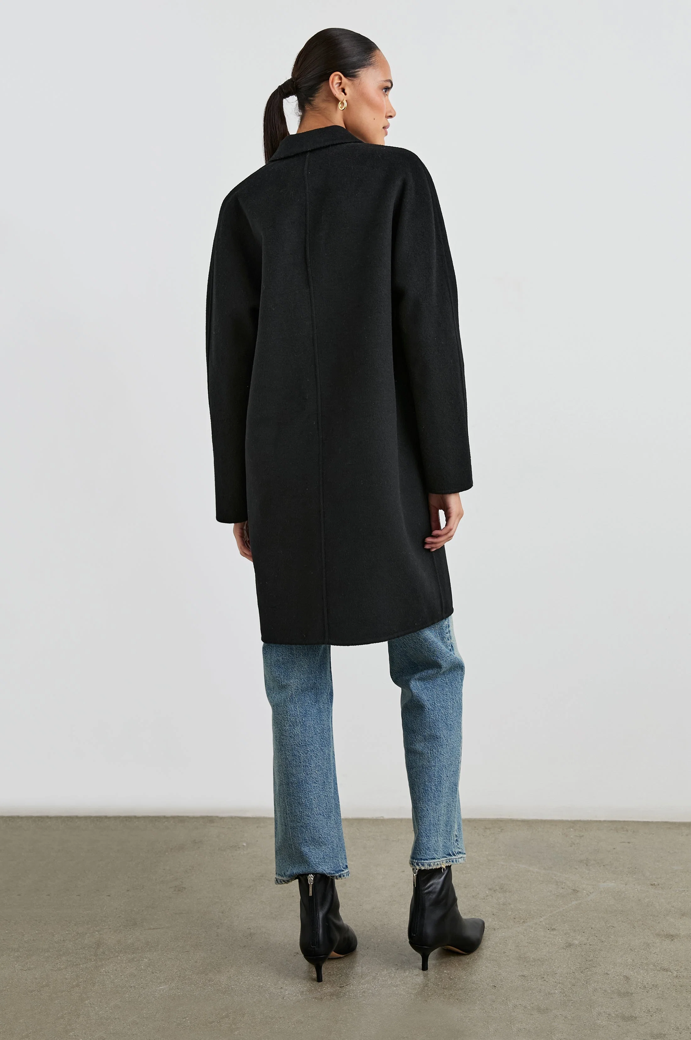 EVEREST COAT - BLACK - Image 6