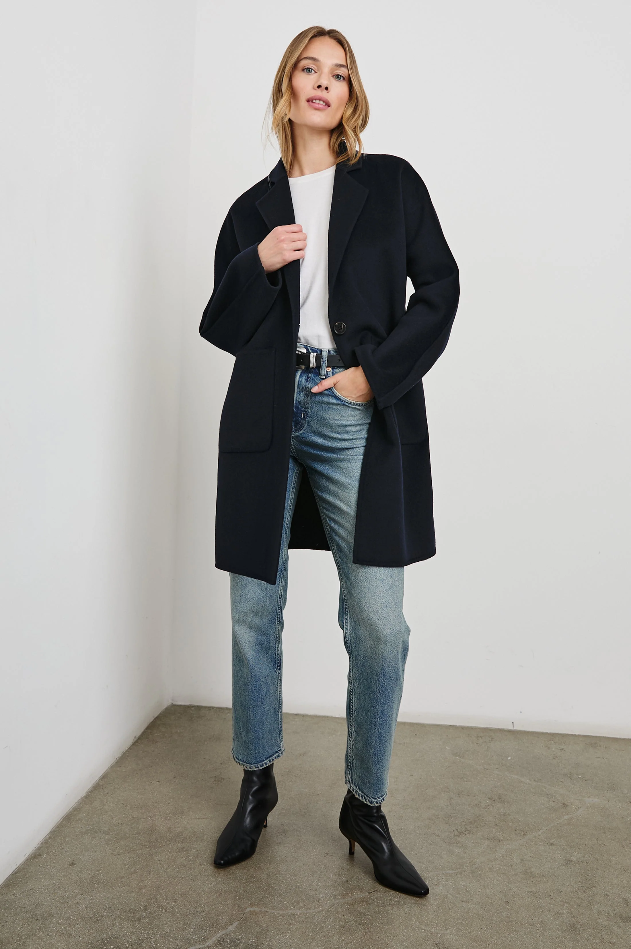 EVEREST COAT - NAVY - Image 4
