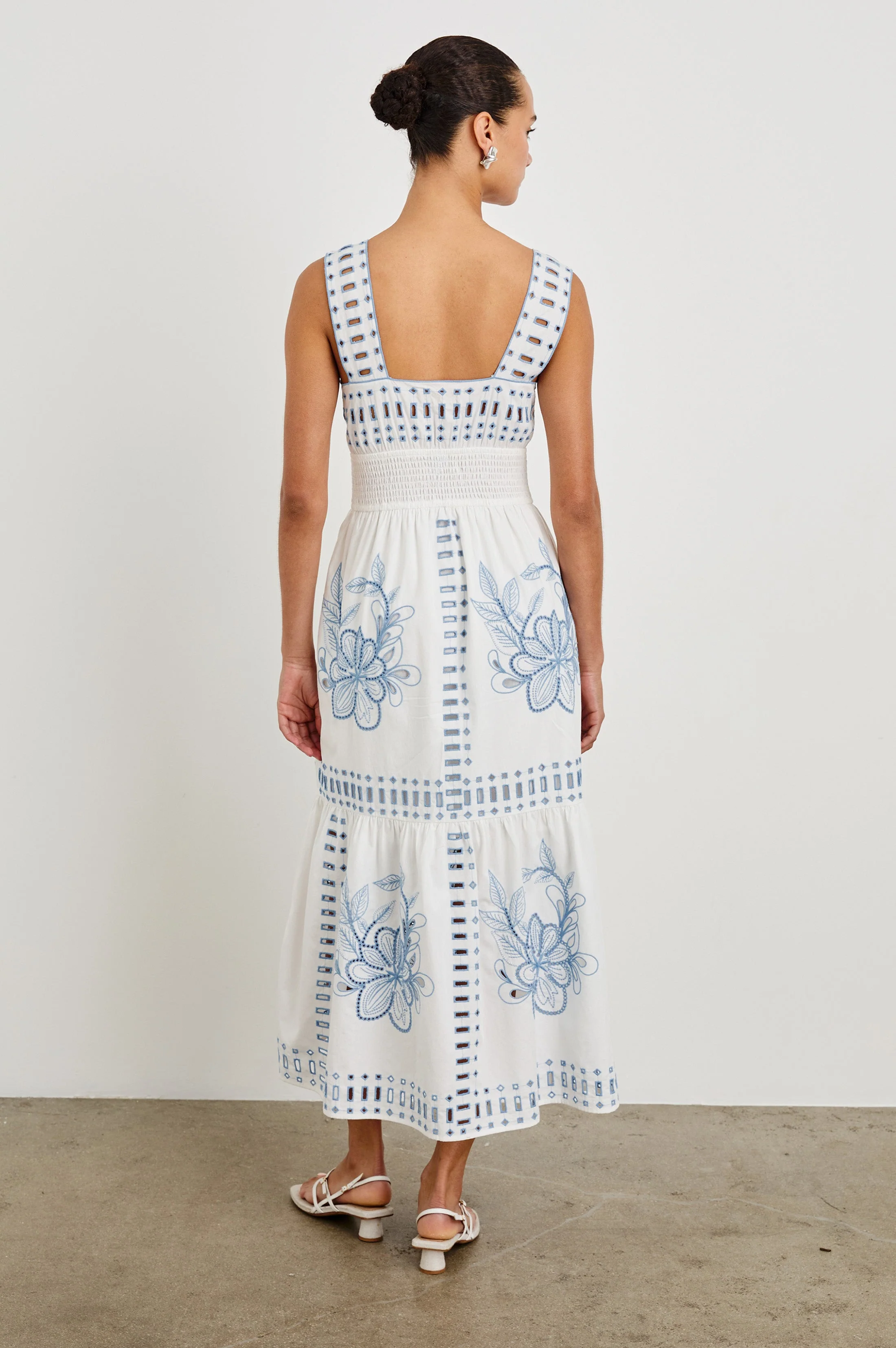 FAWN DRESS - WHITE BLUE EMBROIDERY - Image 5