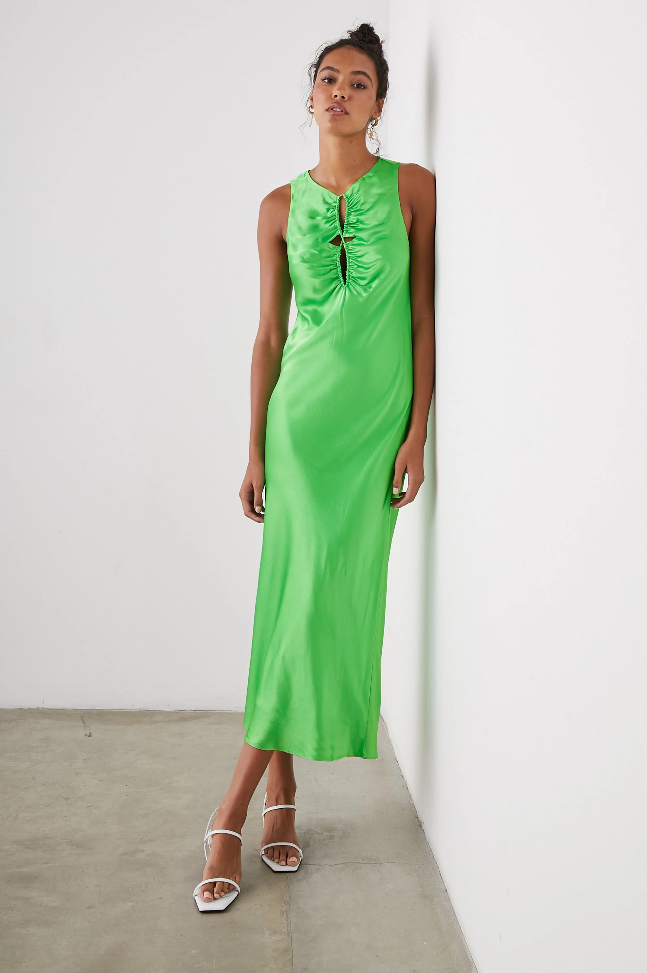 FIONA DRESS - VIBRANT GREEN
