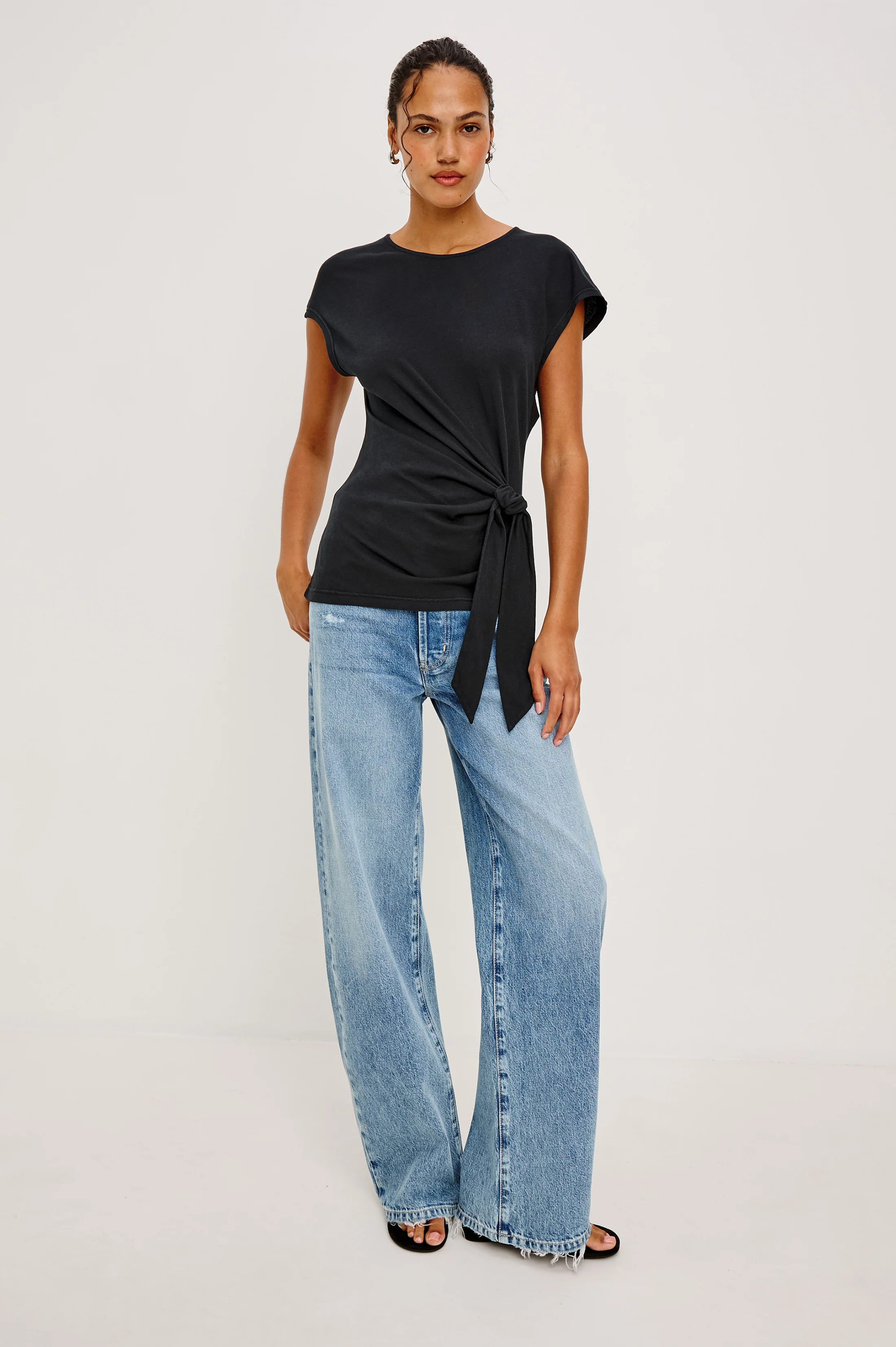 GABBIE TOP - BLACK - Image 4