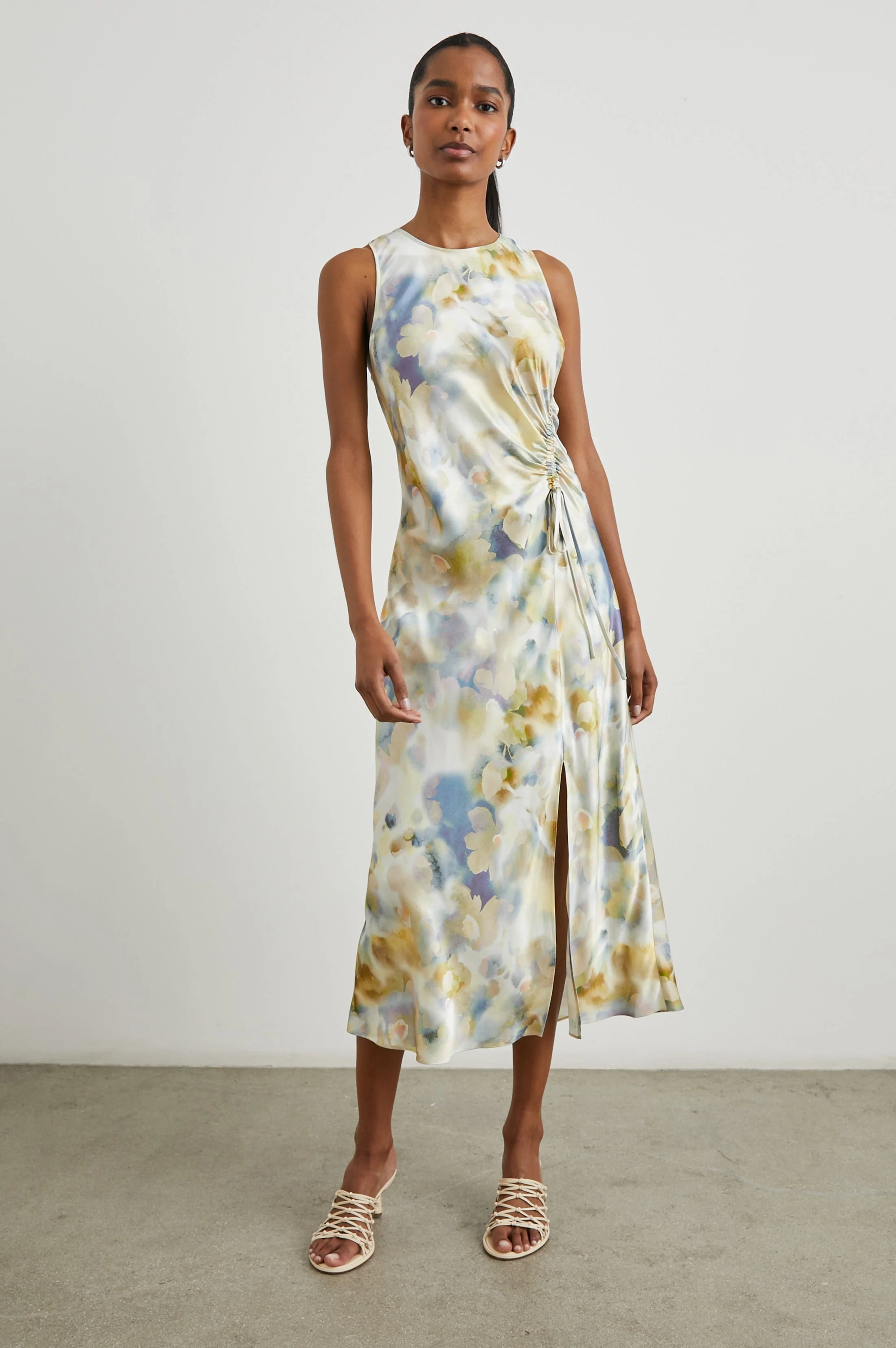 GABRIELLA DRESS - DIFFUSED BLOSSOM