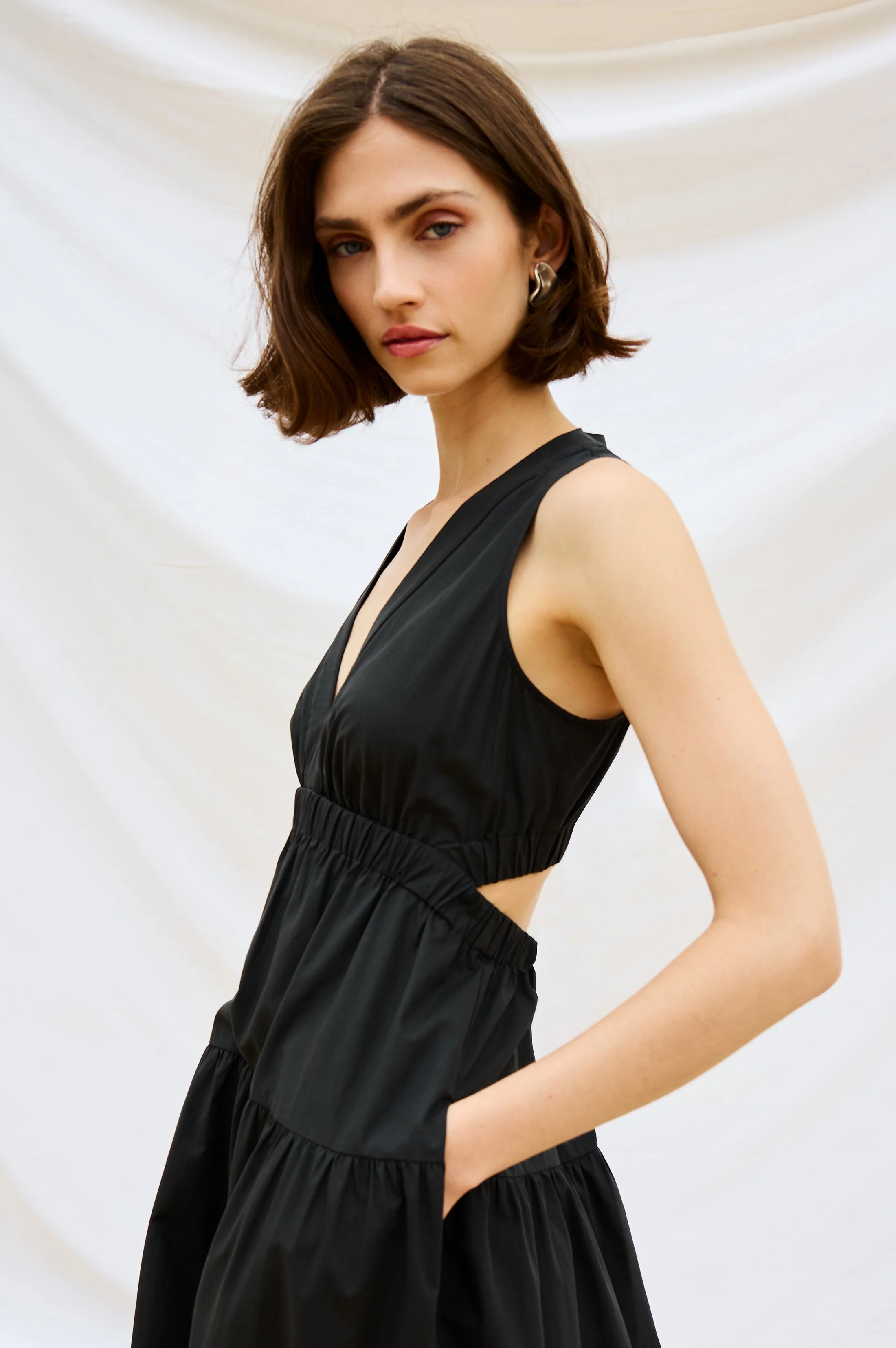 GENEVIEVE DRESS - BLACK - Image 7