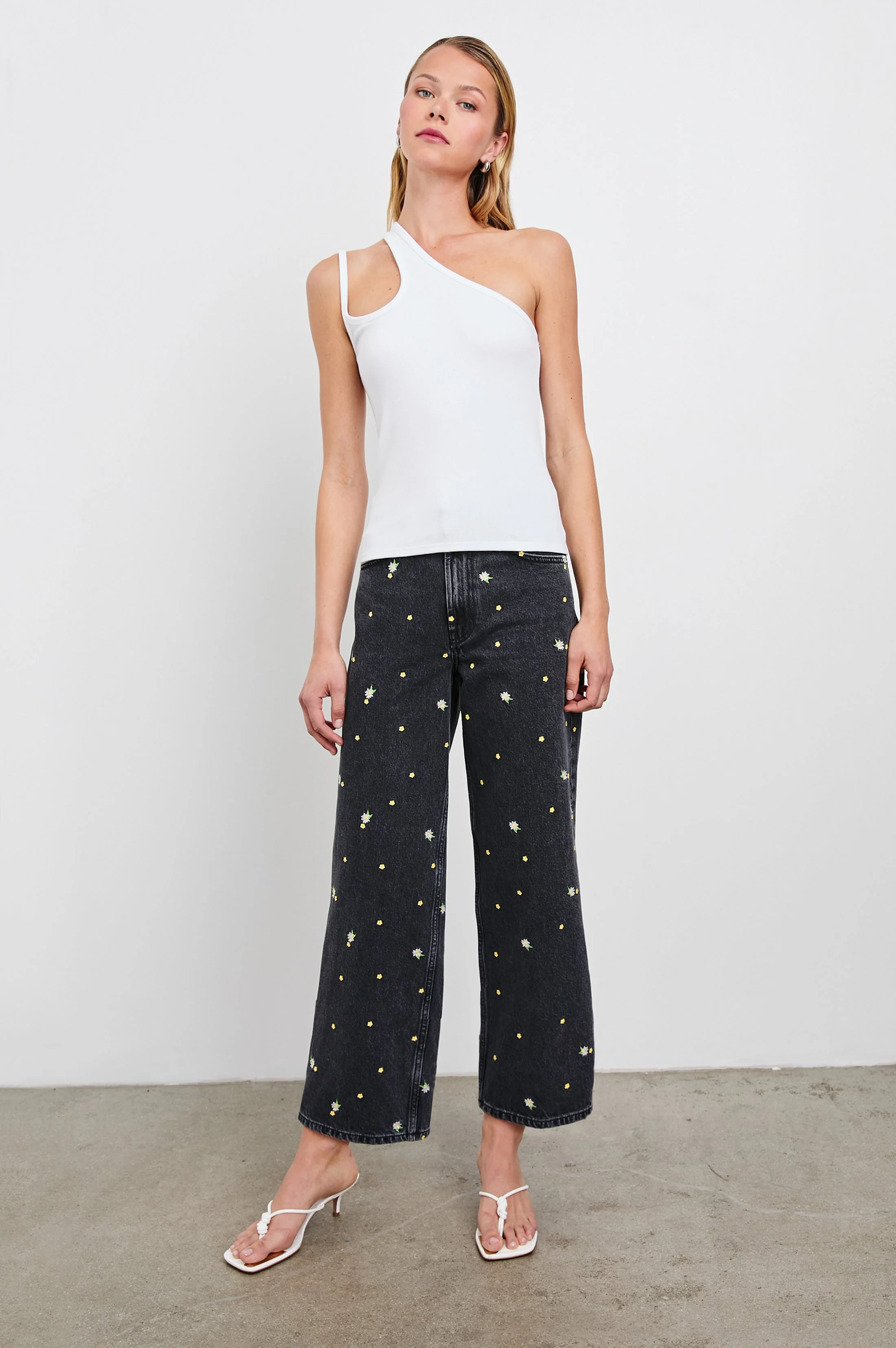 GETTY CROP WIDE LEG - ASH BLACK FLORAL - Image 3