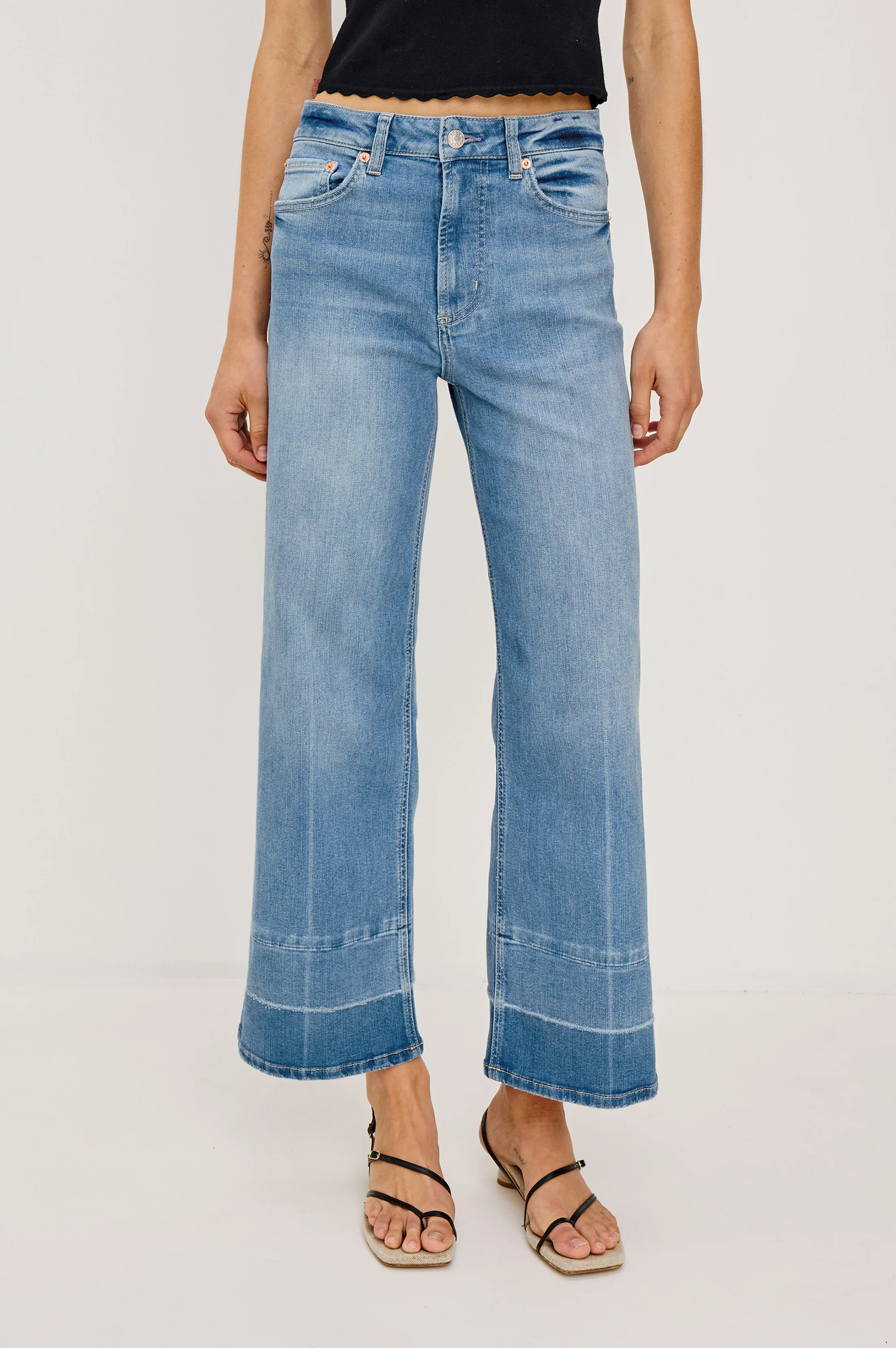 GETTY CROP WIDE LEG - INDEPENDENCE - Image 4