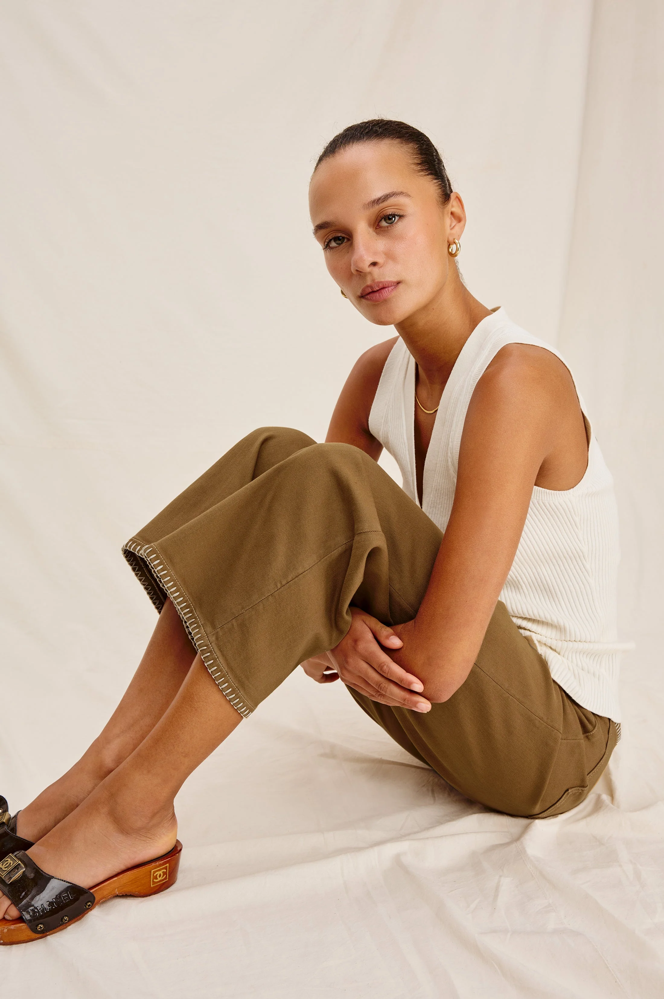 GETTY CROP WIDE LEG - SAFARI EMBROIDERED - Image 5