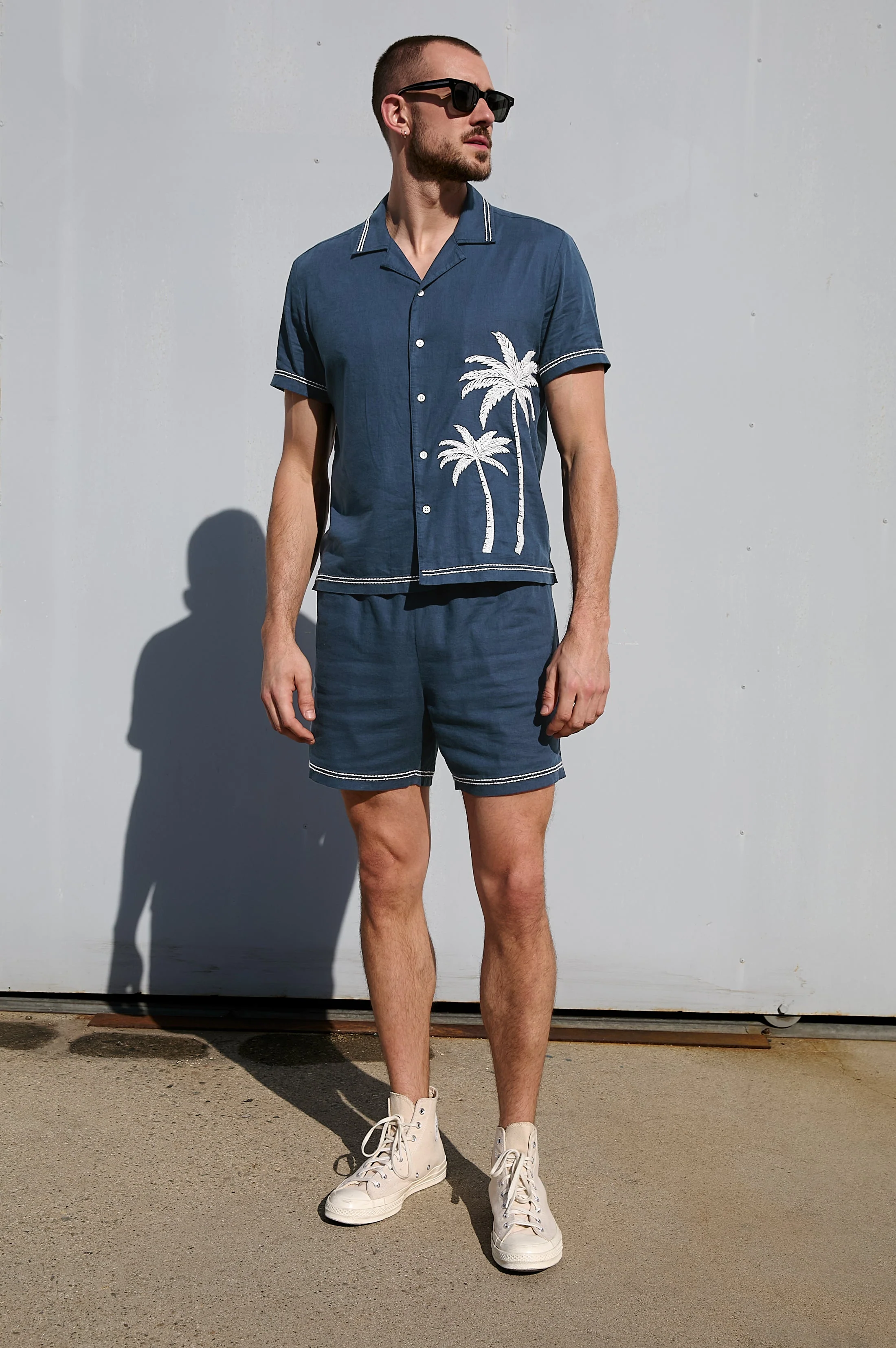 GIBSON SHIRT - NAVY WHITE PALM - Image 3