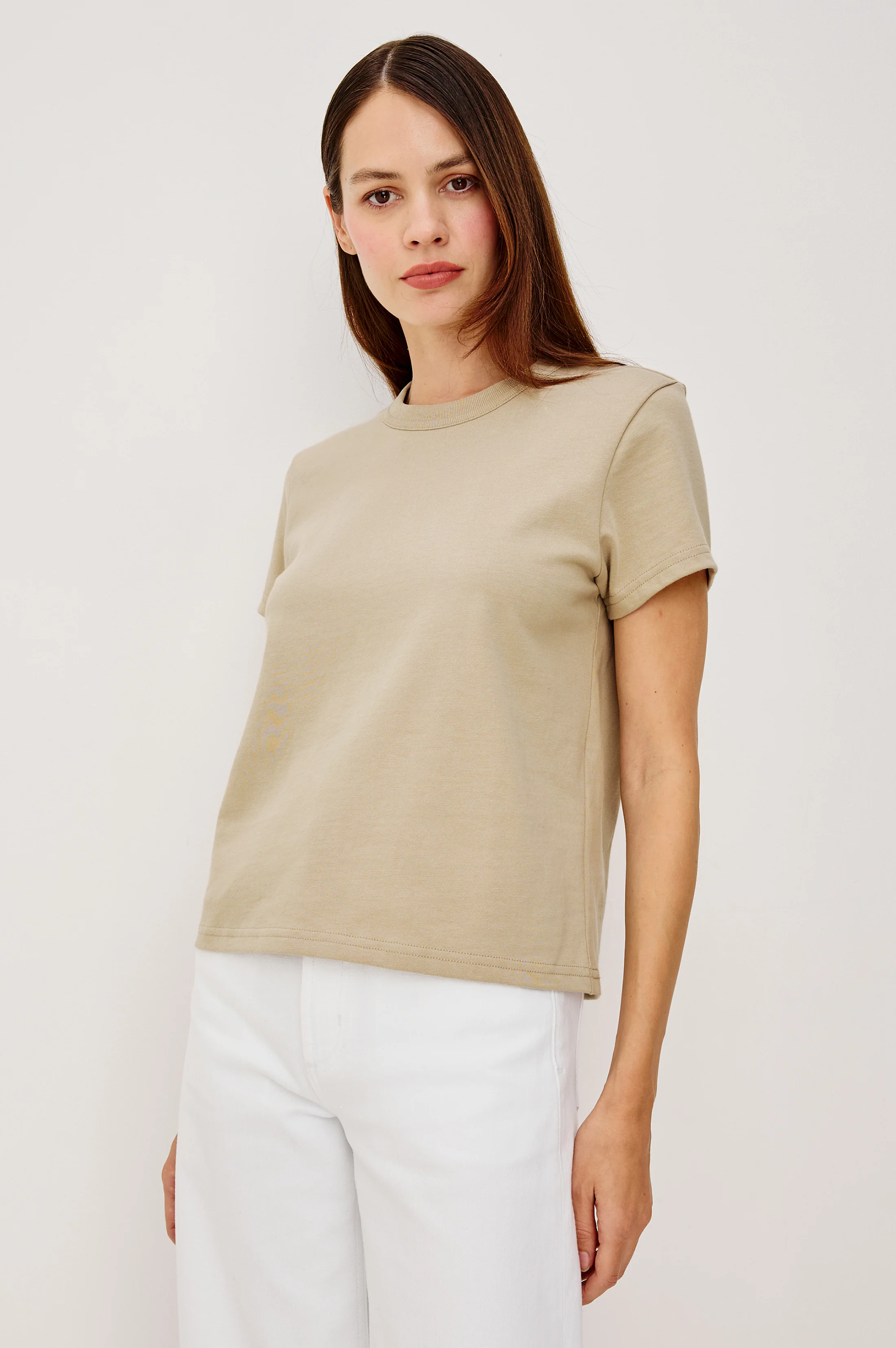 GIRLFRIEND T-SHIRT - DUNE