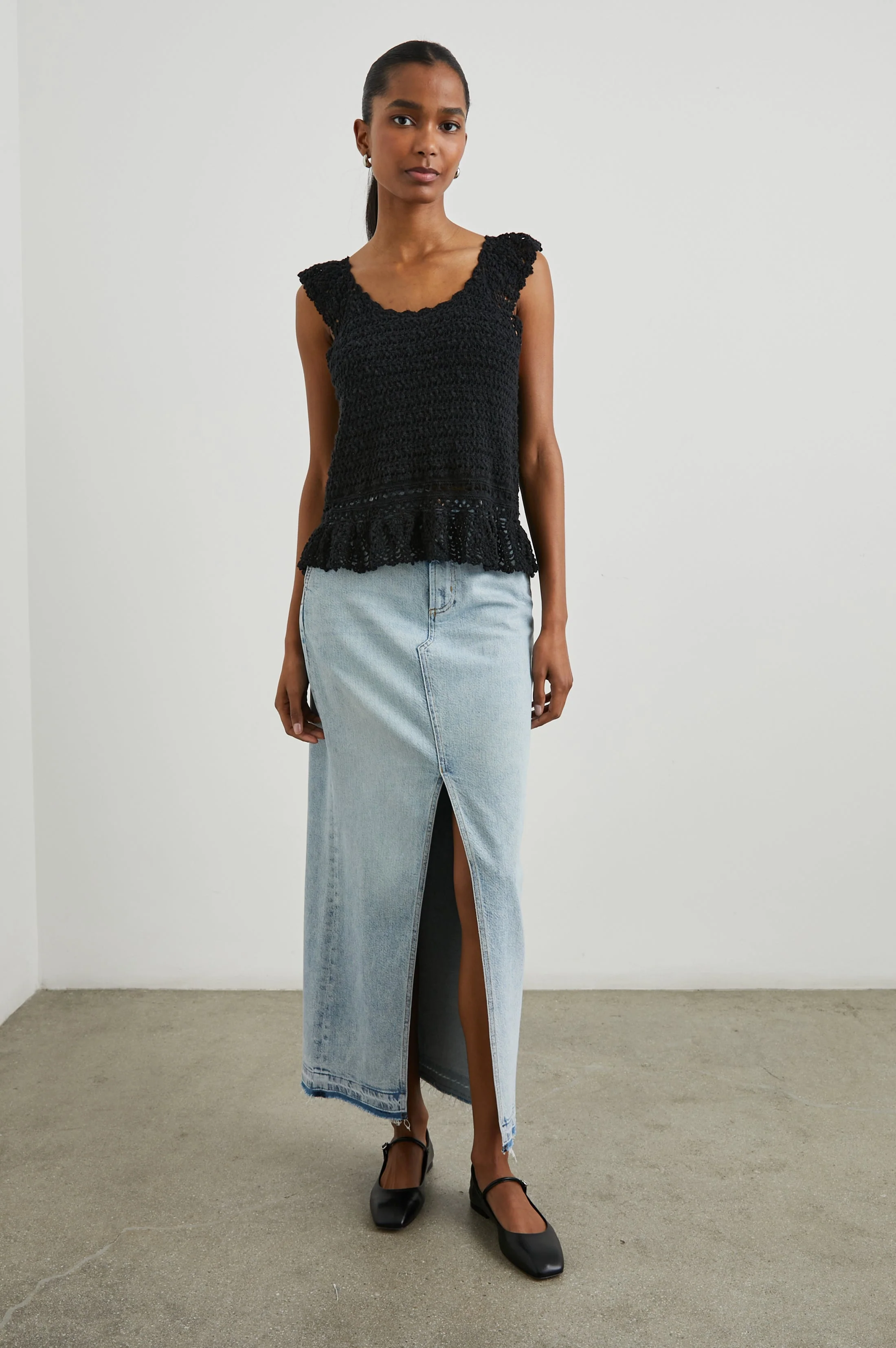HATTIE TOP - BLACK - Image 3