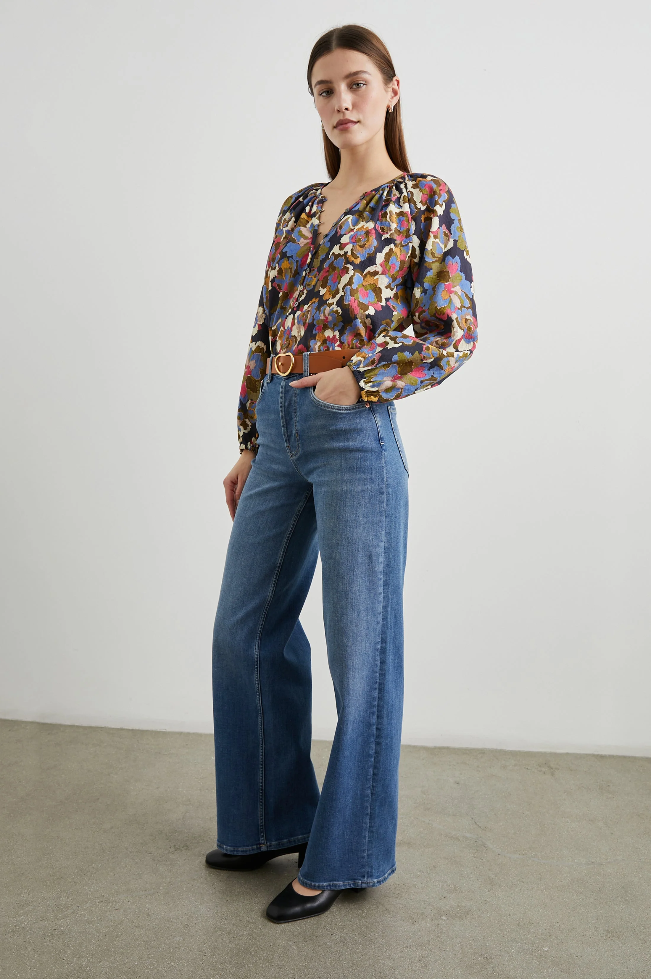 INDI TOP - NAVY WILDFLOWER - Image 4