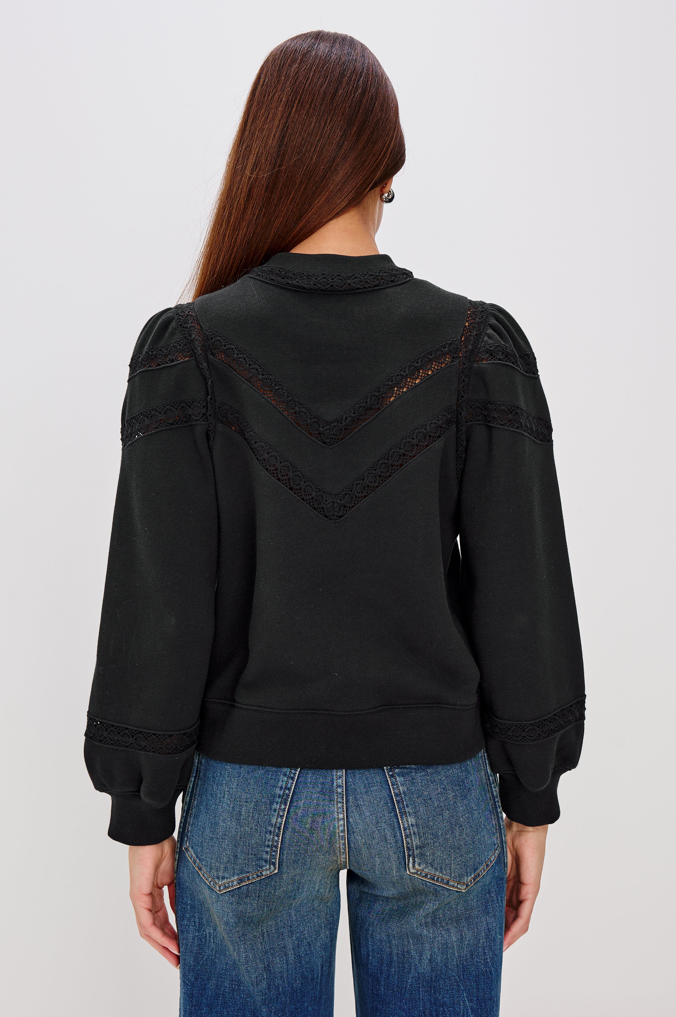 ISLES SWEATSHIRT - BLACK - Image 4