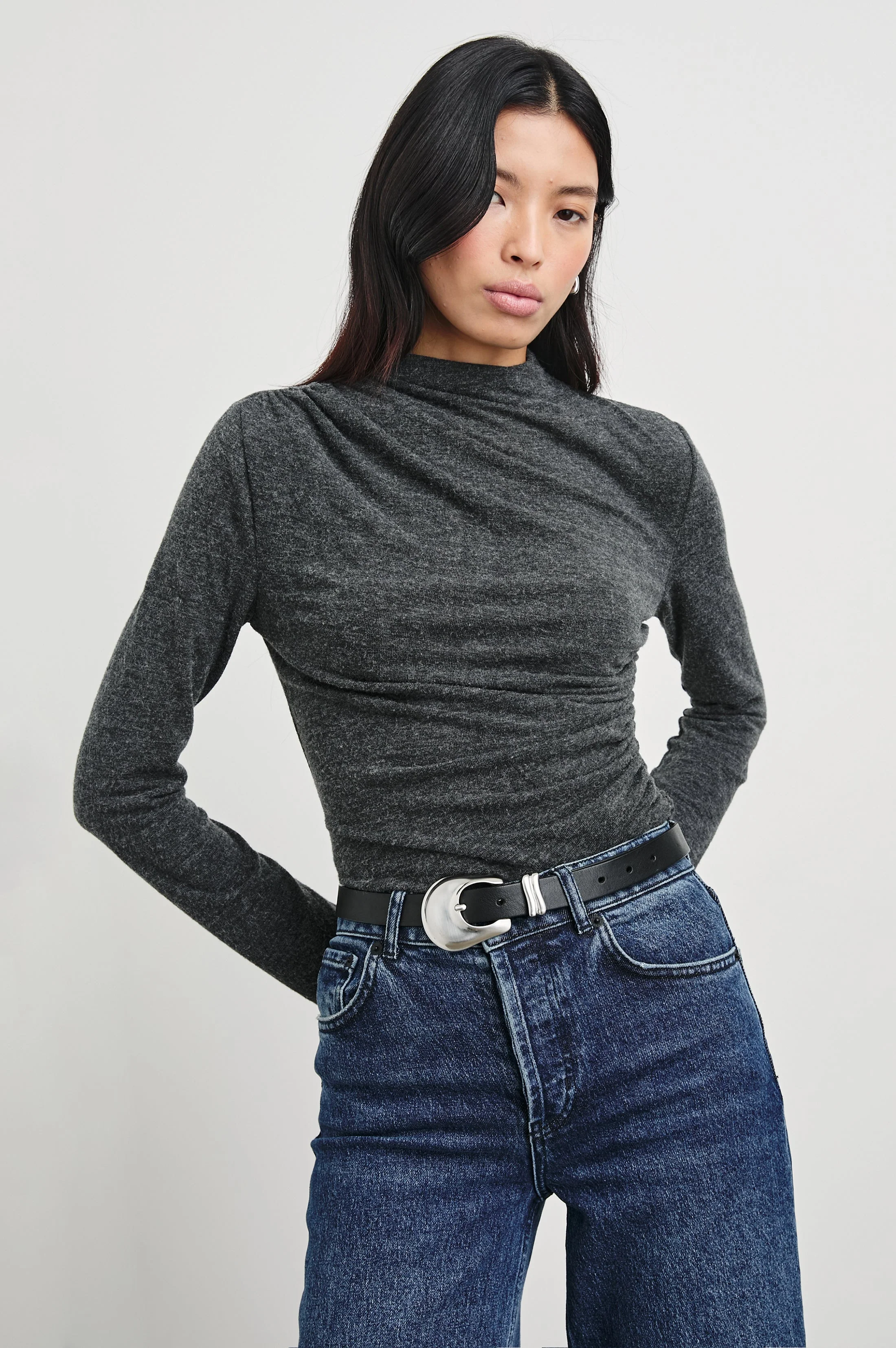 JOELLE TOP - CHARCOAL - Image 3